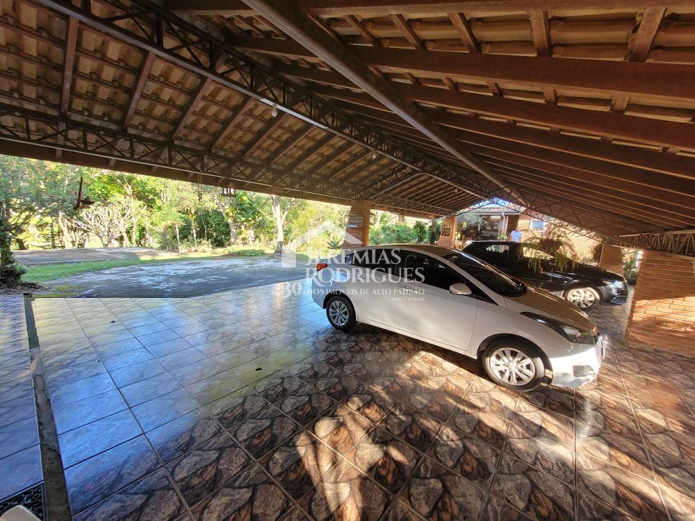 Sítio á venda no Jardim Sandra Maria em Taubaté/SP