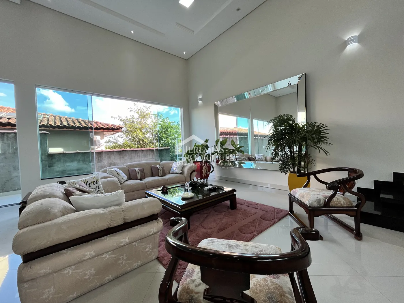 Casa de 693 m² à venda por R$ 2.104.000,00 - Tremembé/SP