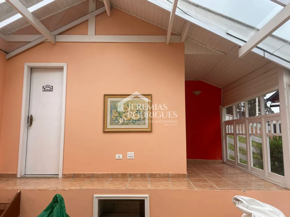 Casa com 6 dormitórios, 362 m² - Condomínio Iporanga, em Campos do Jordão/SP.