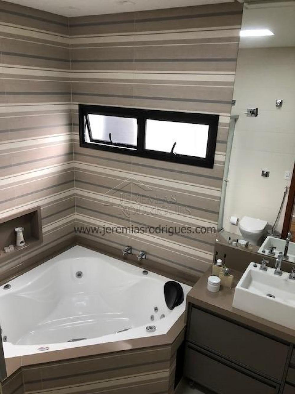 Casa à venda por R$ 1.300.000,00 - Taubaté/SP