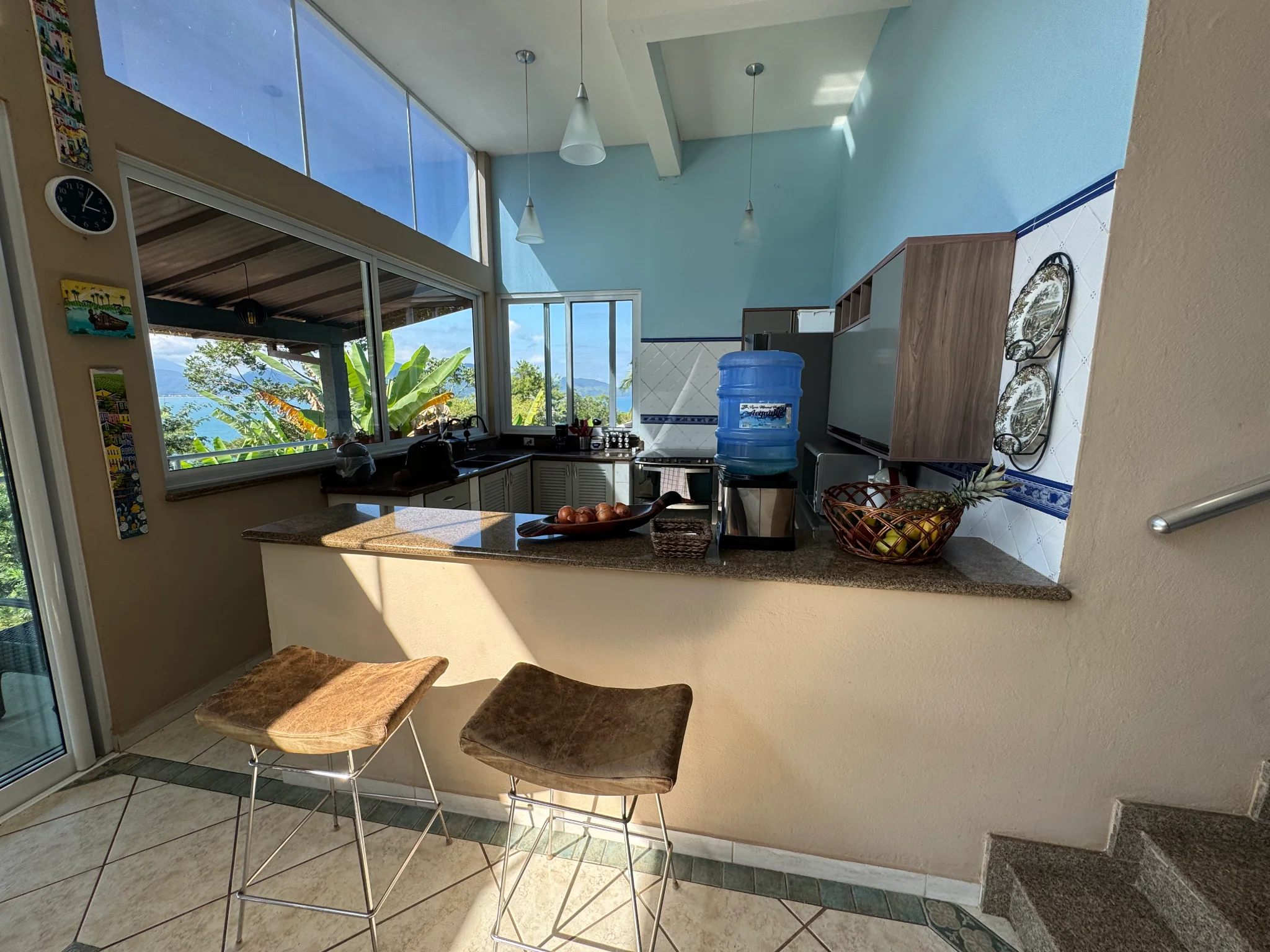 Casa à venda com 6 suítes no Condomínio Caçandoca em Ubatuba/SP