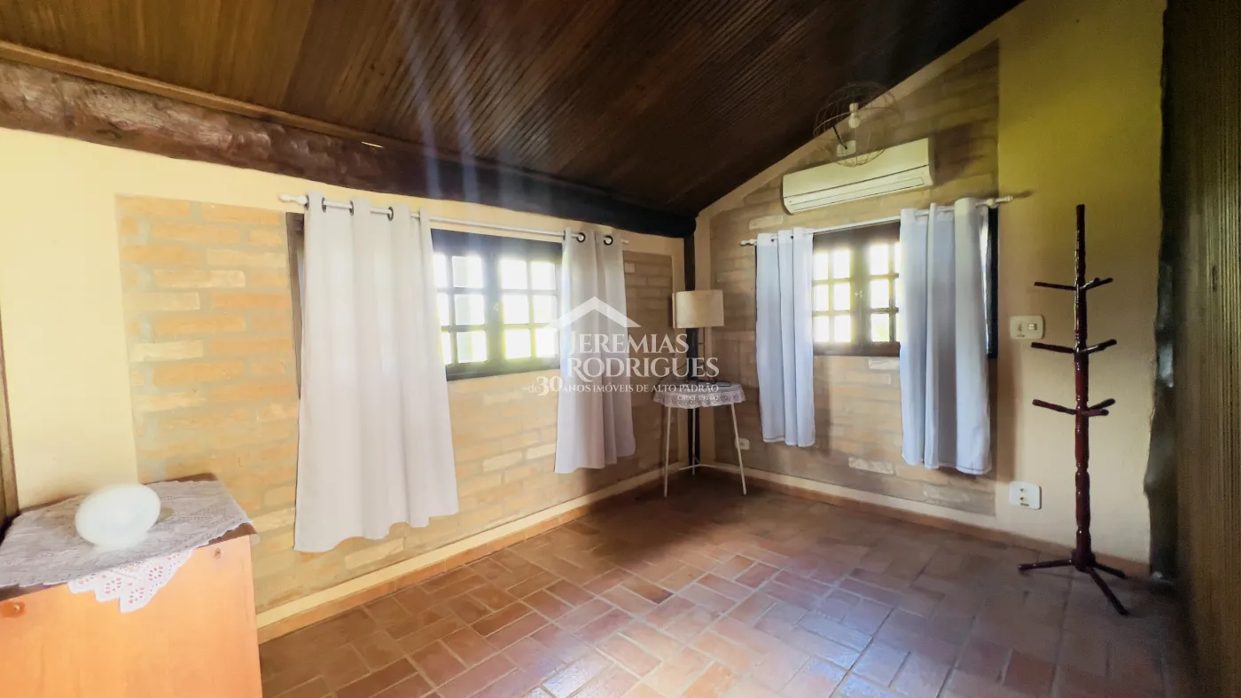 Casa com 2 dormitórios, 263 m² - Condomínio Chácaras Cataguá - Taubaté/SP