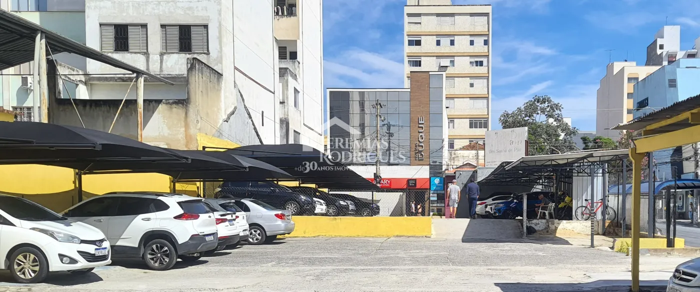 Terreno para empreendimento comercial para venda e locação, estuda BTS, com 216 m² no centro em Taubaté/SP