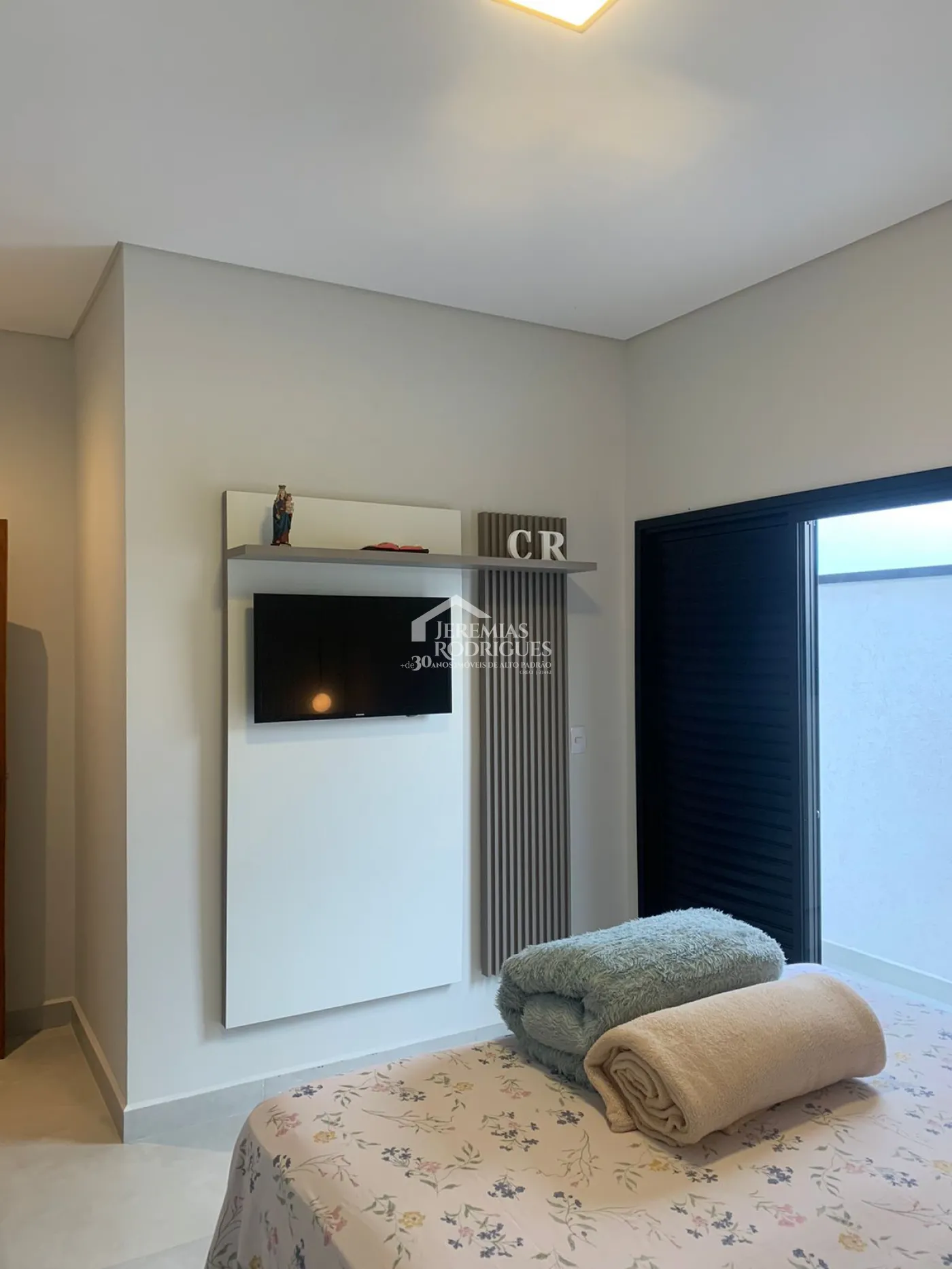 Casa com 3 dormitórios, 145 m² - Condomínio Cataguá Way- Taubaté/SP