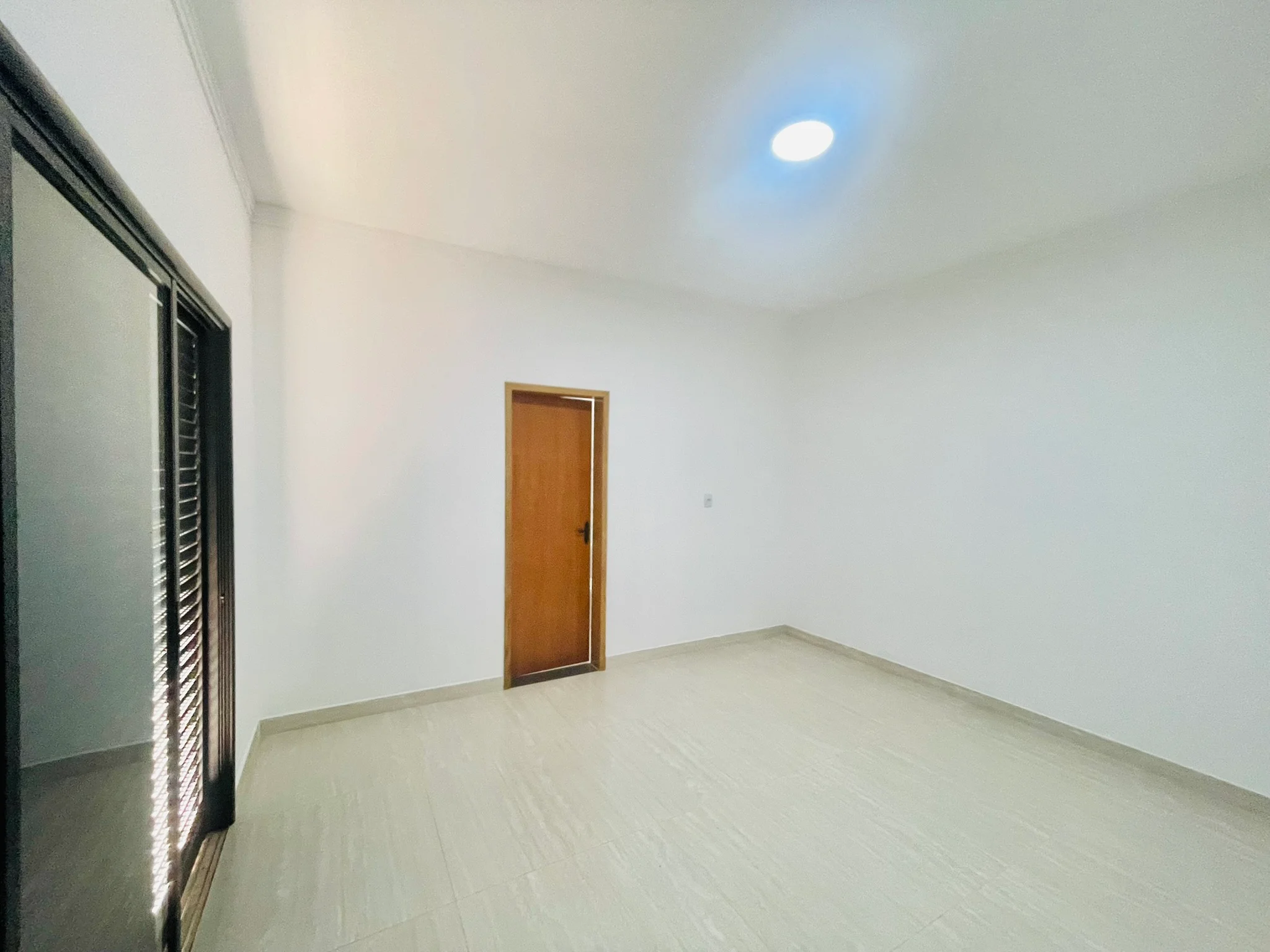 Casa para venda e locação, com 3 dormitórios no Condomínio Vila Romana em Pindamonhangaba/SP