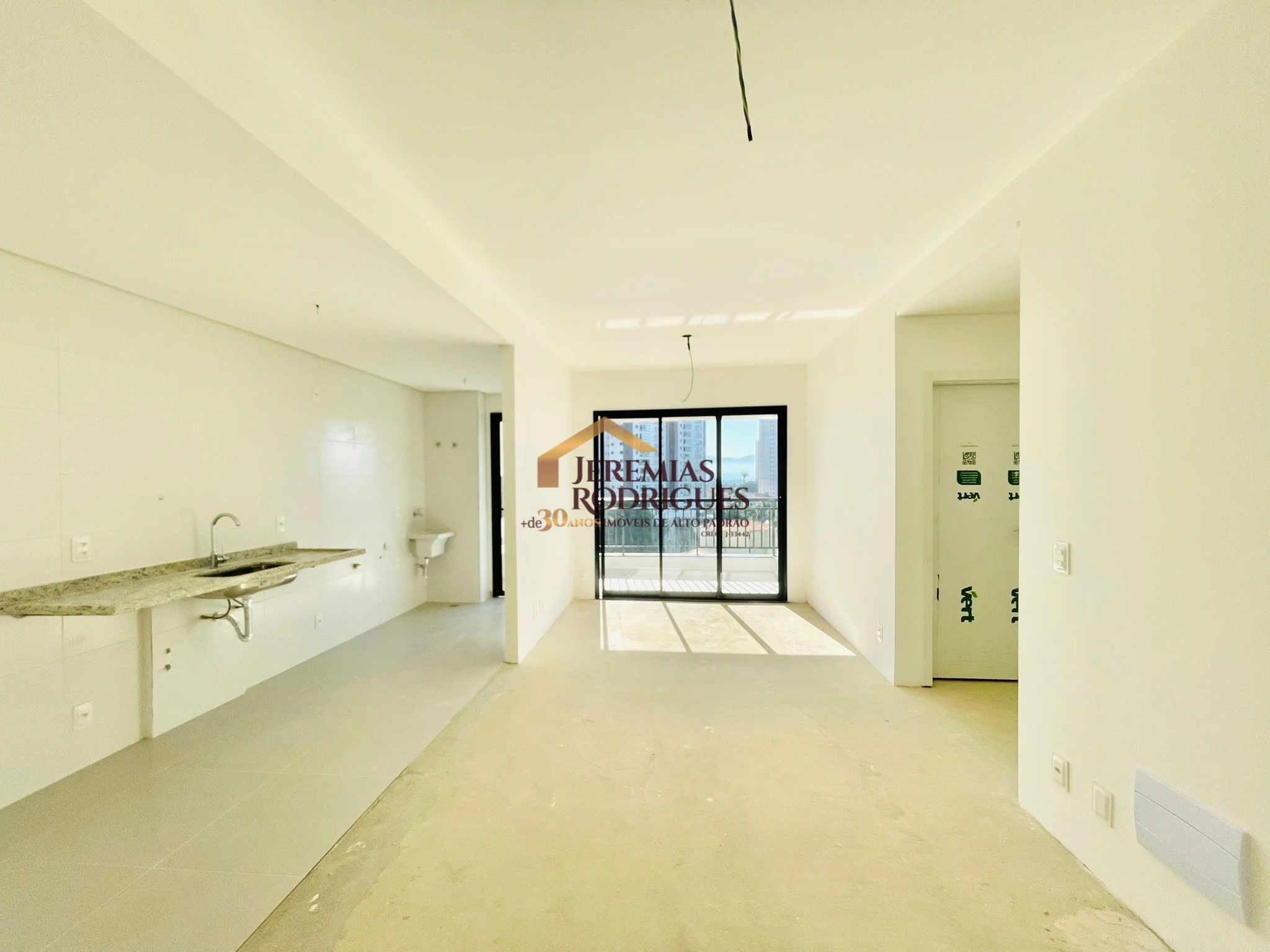 Apartamento à venda no Edifício Guaecá em Taubaté/SP. — foto 1
