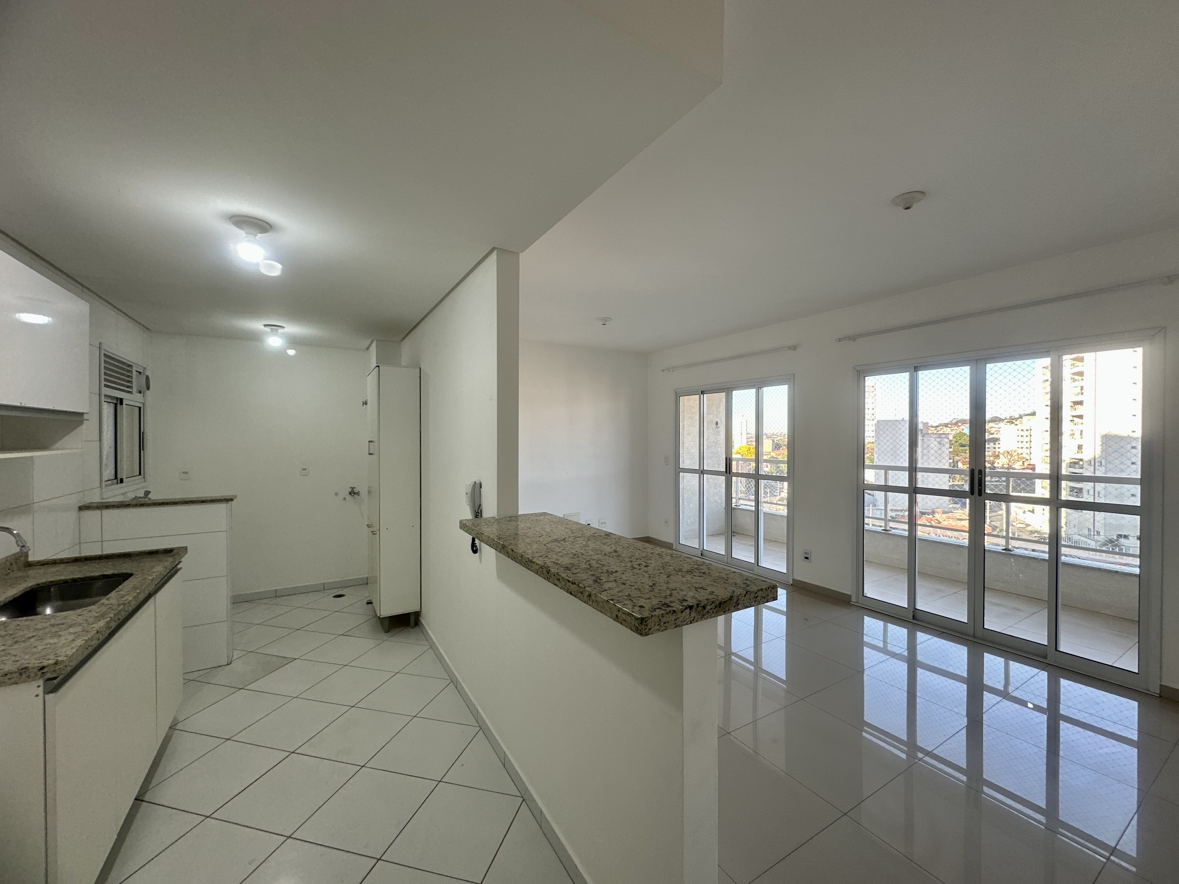 Apartamento para locação com 2 dormitórios, 75 m² no Edifício Camburi em Taubaté/SP