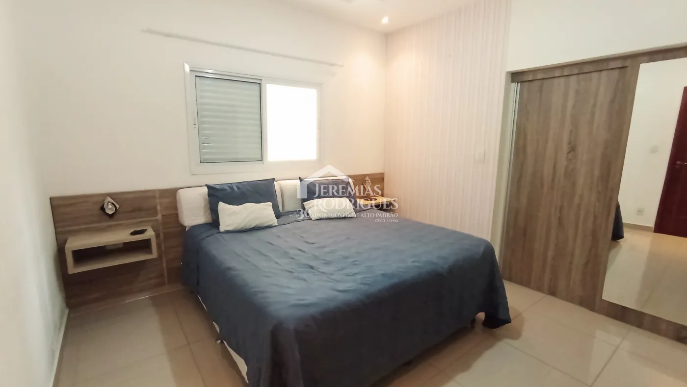 Casa para venda e locação com 4 dormitórios no Condomínio Jatobá em Tremembé/SP.