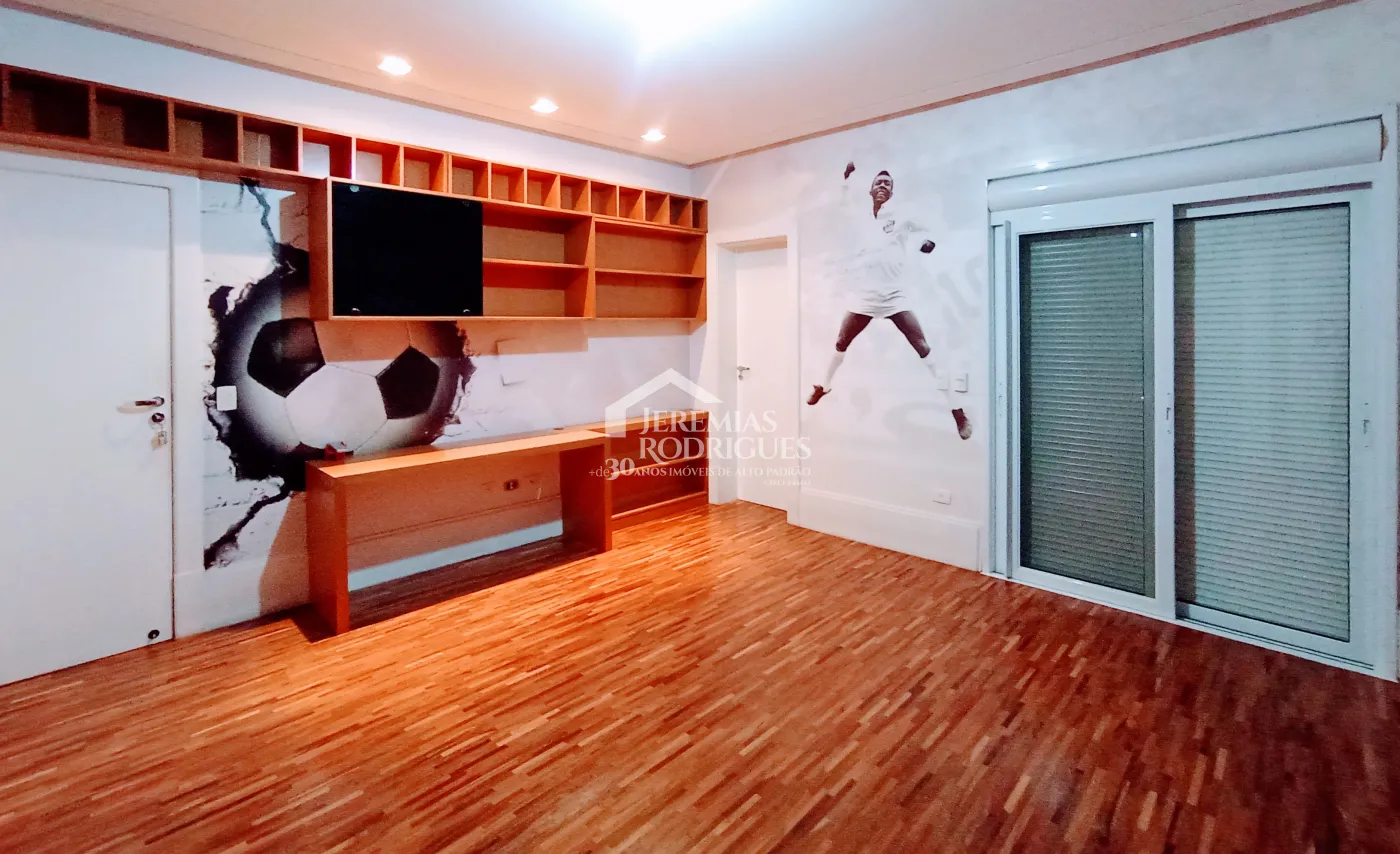 Casa para venda e locação com 4 suítes no Condomínio Taubaté Village em Taubaté/SP.