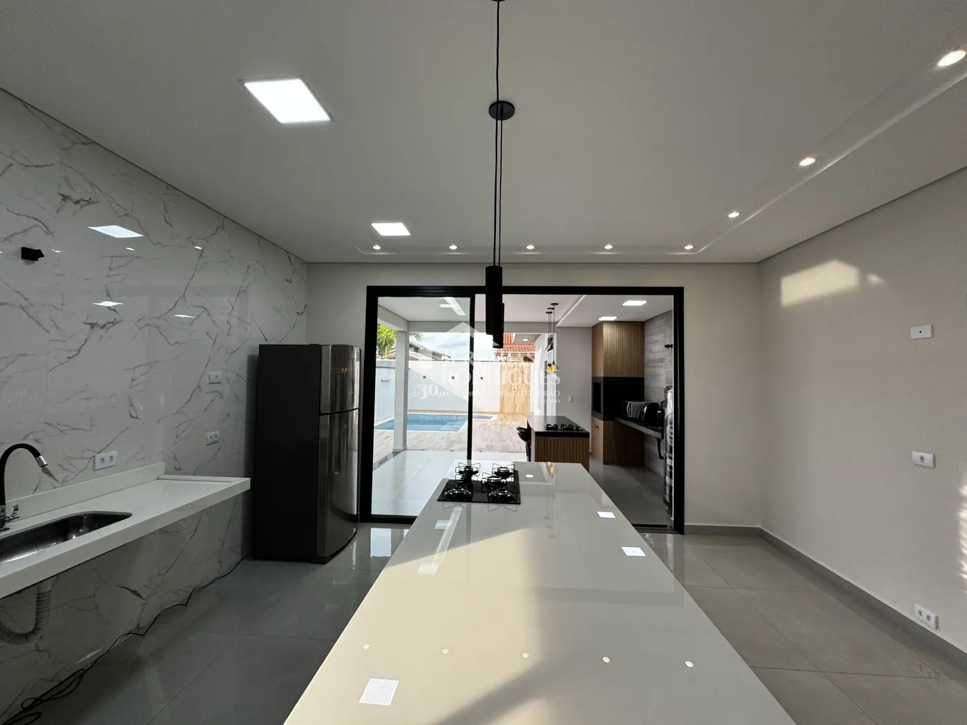 Casa com 3 suítes, 245 m² - Condomínio Village Splendore - Pindamonhangaba/SP.