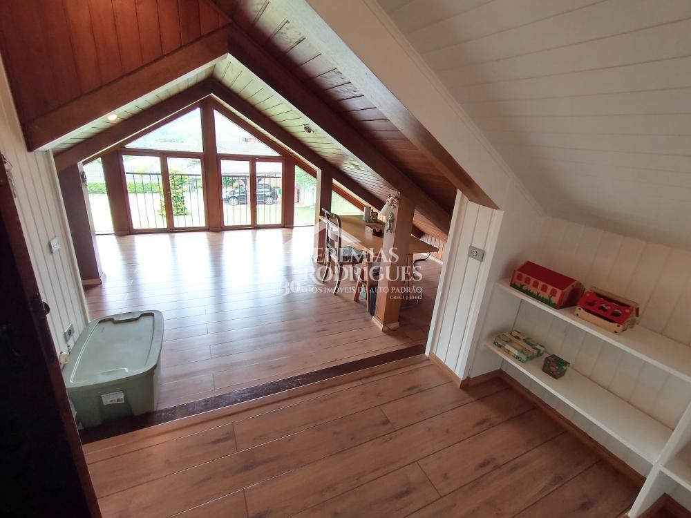 Casa com 4 dormitórios, 281 m² - Condomínio Jardim Véu da Noiva - Campos do Jordão/SP