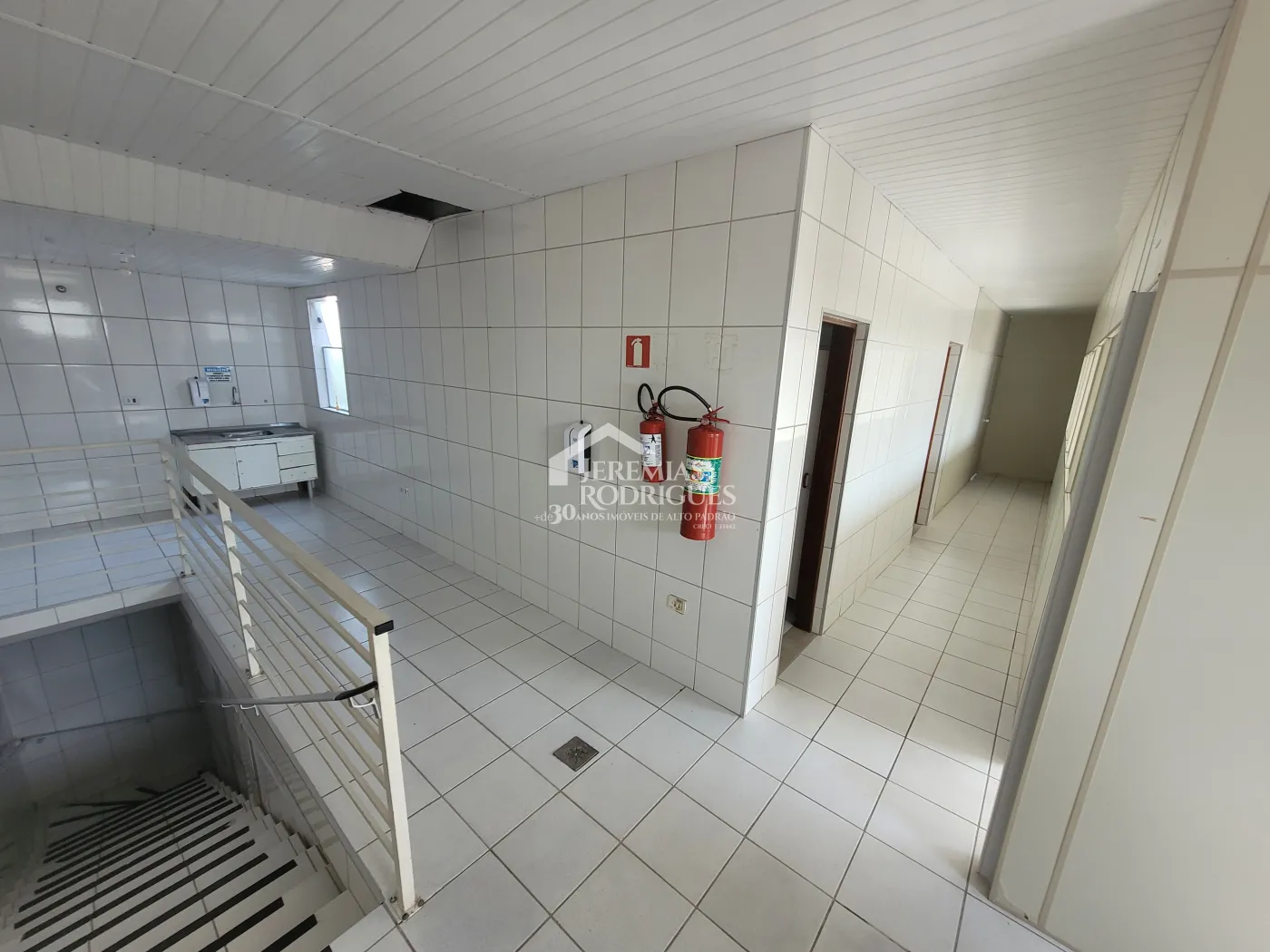 Cozinha industrial com 360 m² - Residencial Ouro Verde - Pindamonhangaba/SP.