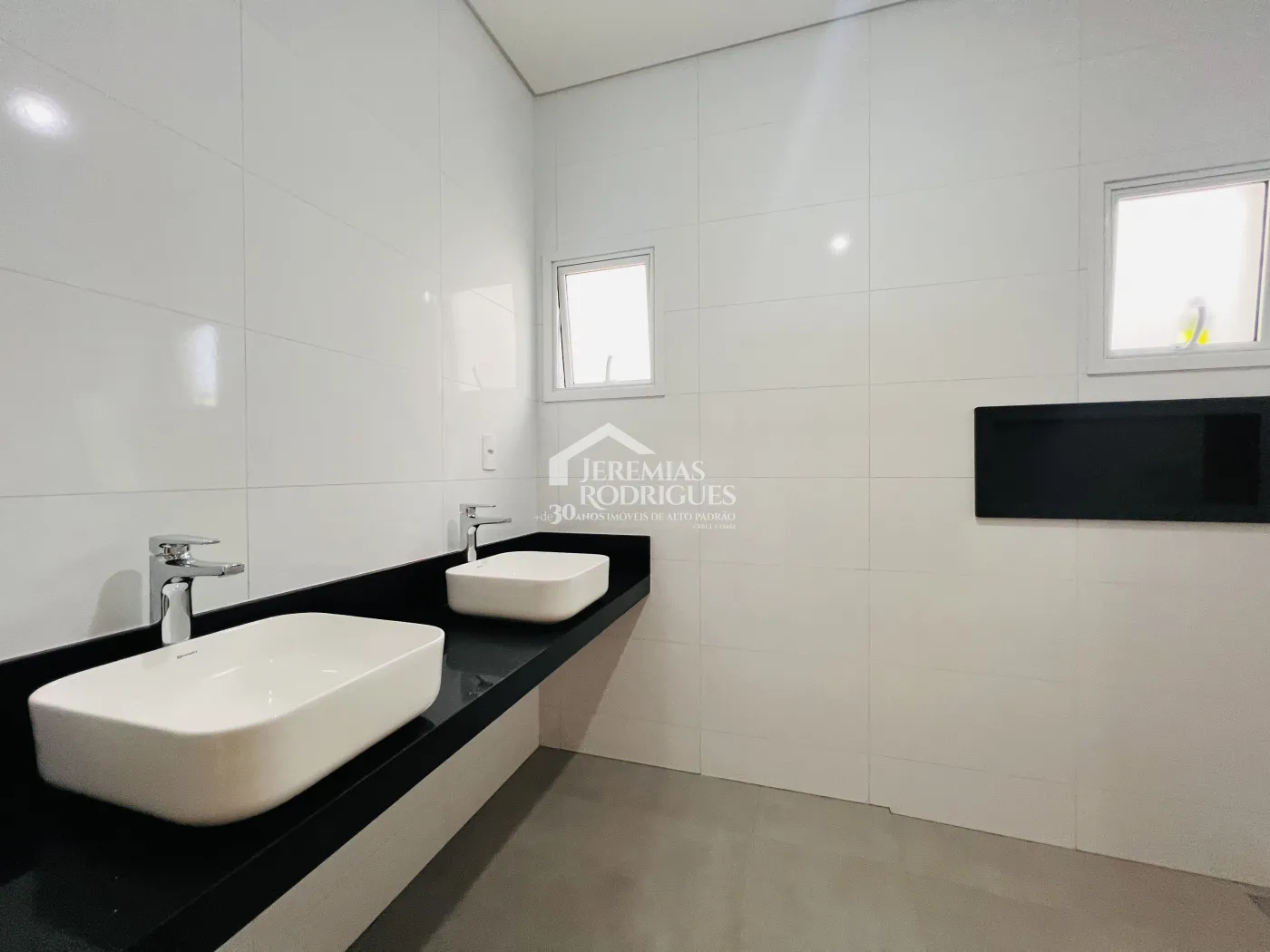 Casa com 3 dormitórios, 164 m² - Condomínio Morada do Visconde - Tremembé/SP