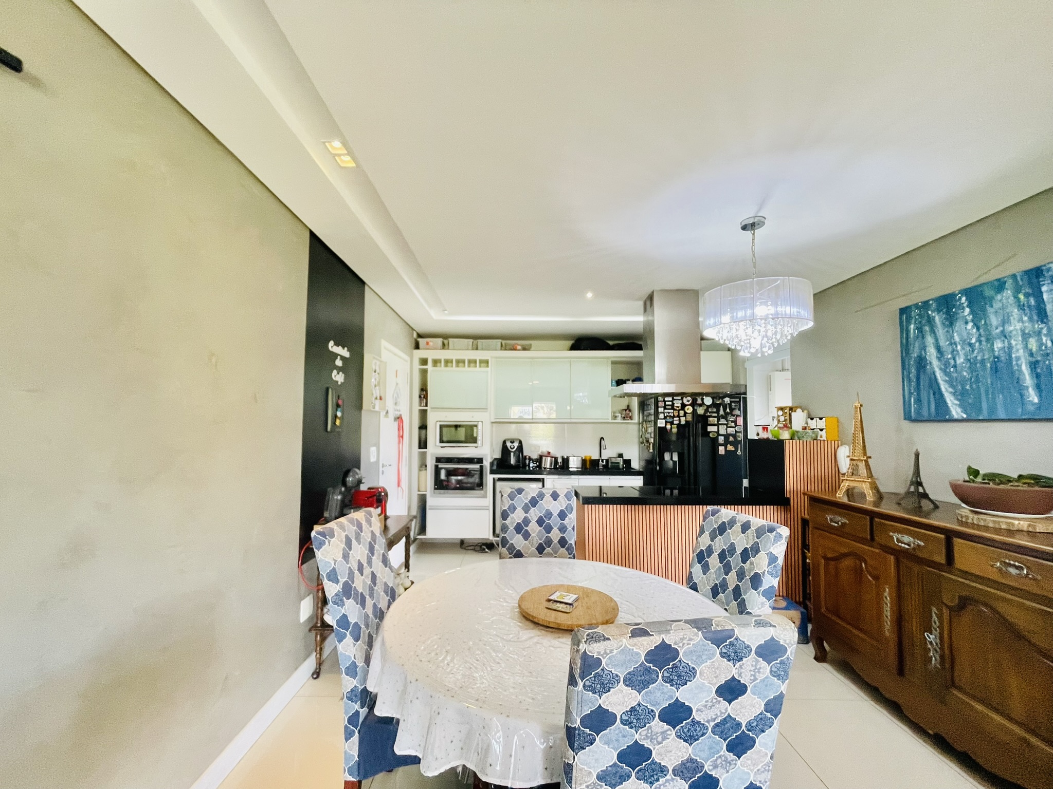 Apartamento à venda com 3 dormitórios, 82 m² no Condomínio Cyan em Taubaté/SP. 