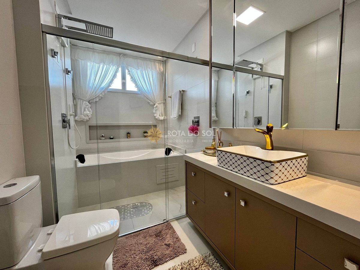Montpellier apartamento 4 suítes e 3 vagas na Meia Praia — foto 18