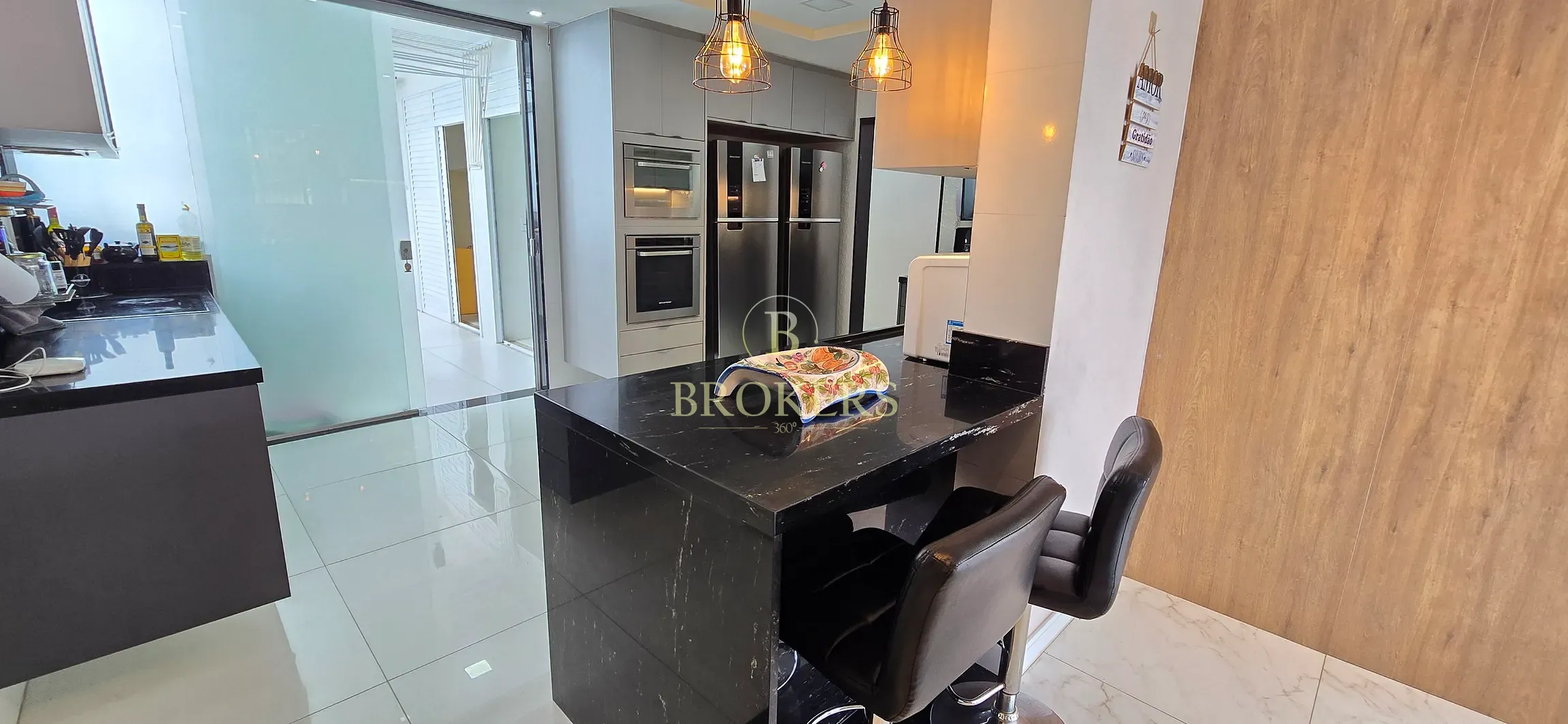 Apartamento espetacular, todo  modernizado à venda na Rua Figueiredo Magalhães, Copacabana, Rio de — foto 32