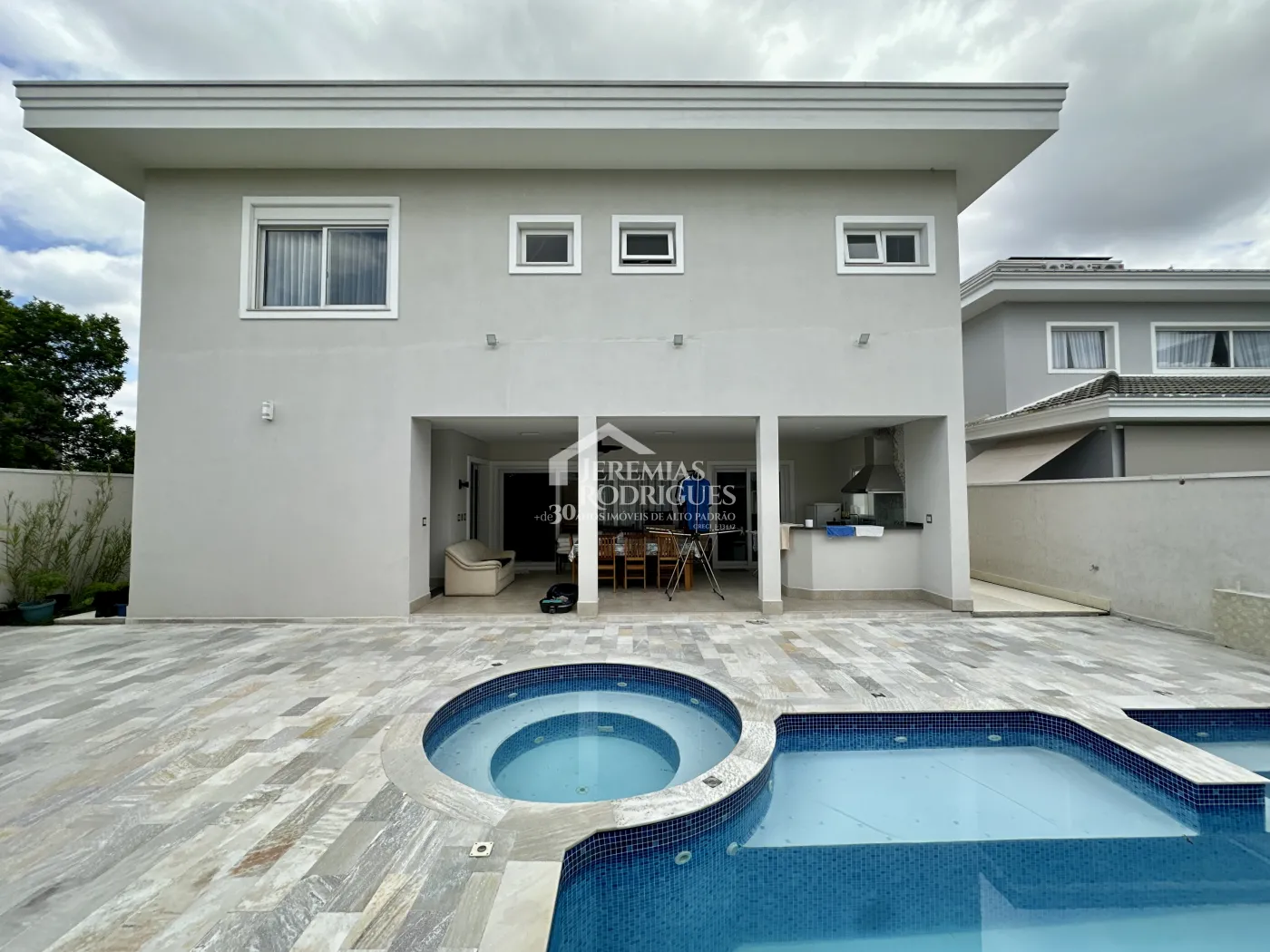 Casa com 4 dormitórios, 369 m² - Condomínio Terras de San Marco - Taubaté/SP.