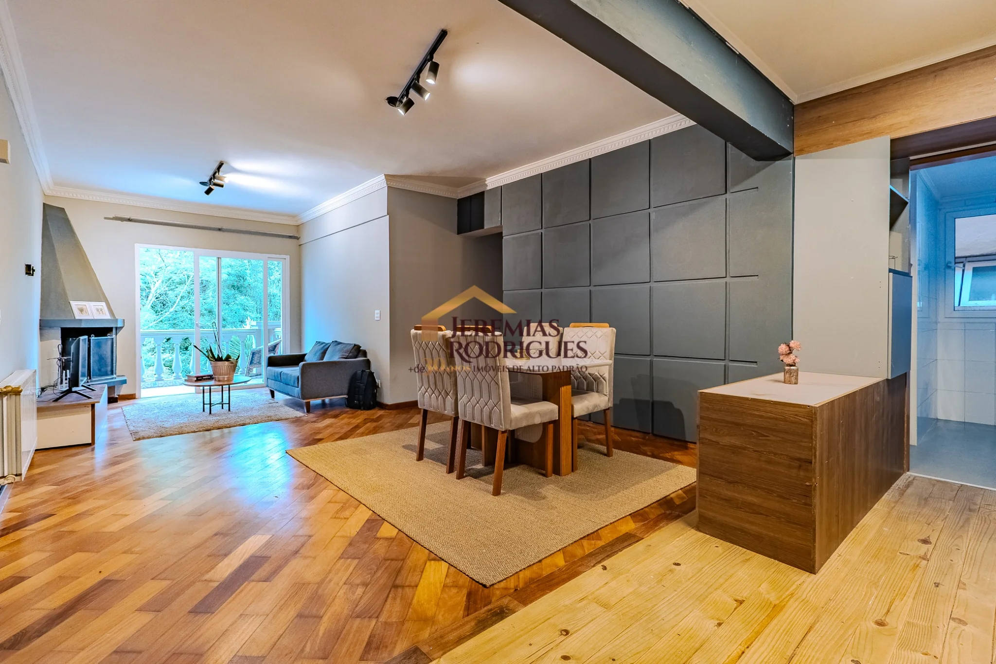 Apartamento à venda no Condomínio Chateau Du Loire em Campos do Jordão/SP. — foto 5