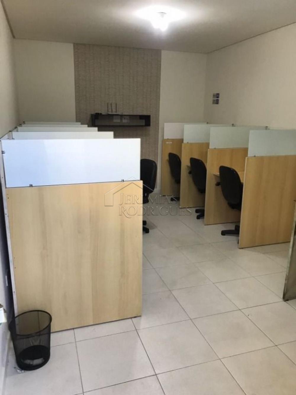 Comercial comercial à venda por R$ 3.000.000,00 - Taubaté/SP