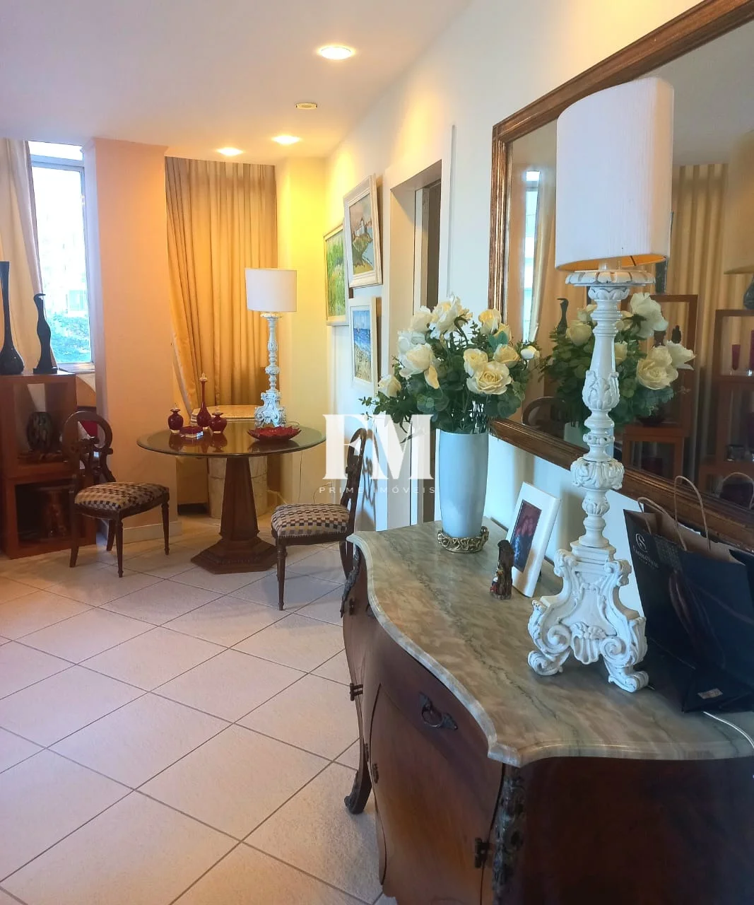 Copacabana | Rua Domingos Ferreira | Original 4 Quartos | 210m² com Varanda, Vaga e Próximo à Praia e ao Metrô - foto 11
