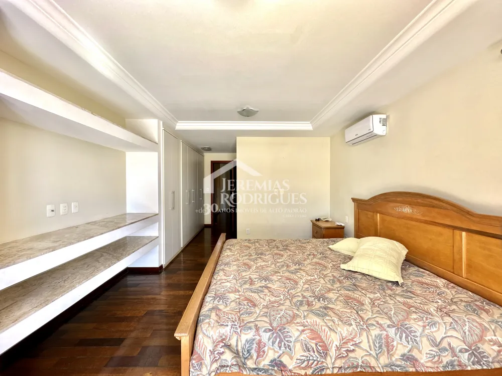 Casa com 4 quartos, 617 m² - Condomínio Taubaté Village - Taubaté/SP