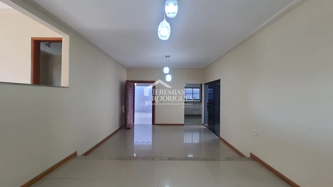 Casa à venda no bairro Campos Elíseos em Taubaté/SP — foto 1
