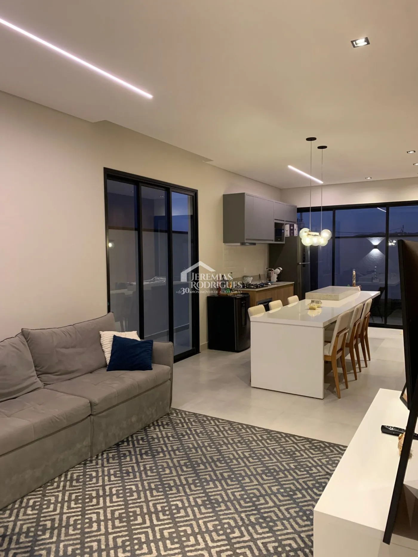 Casa com 3 dormitórios, 145 m² - Condomínio Cataguá Way- Taubaté/SP