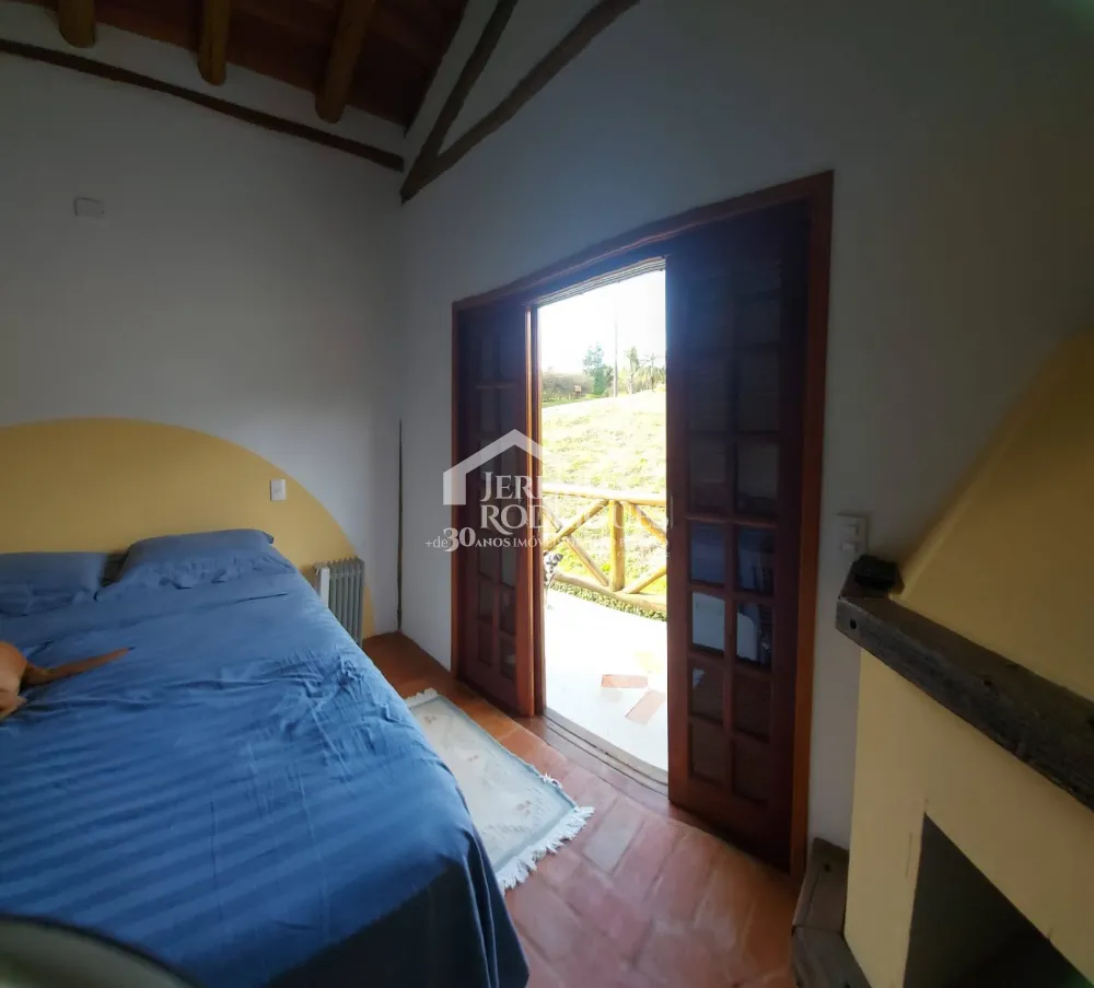 Casa com 4 quartos, 325 m² - Parque da Mantiqueira - Santo Antônio do Pinhal/SP