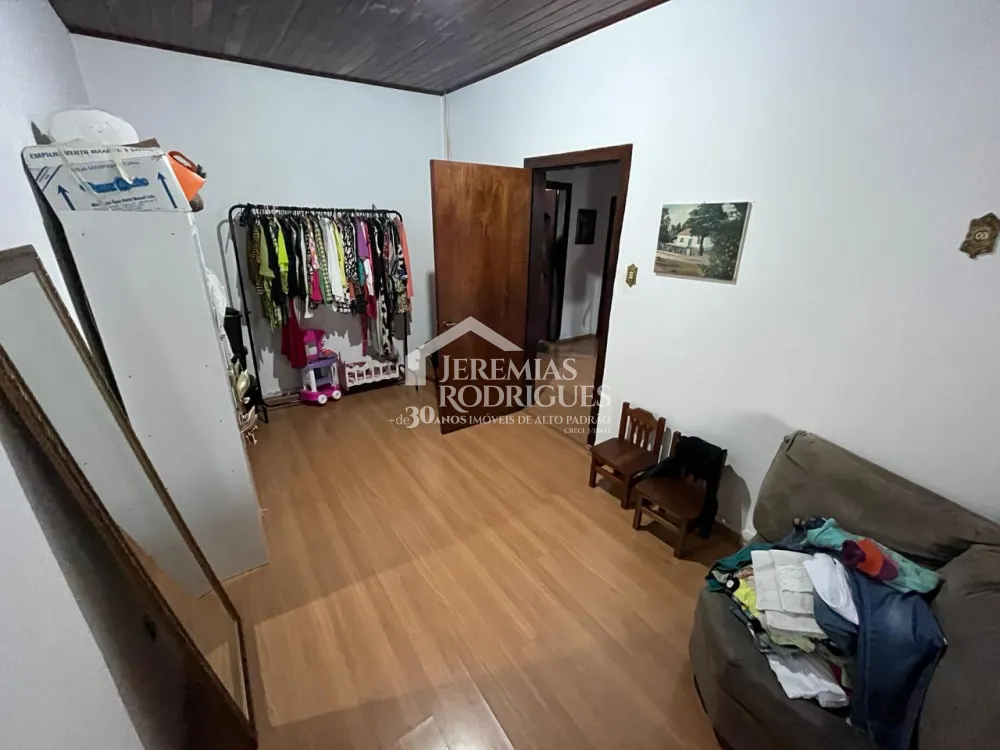 Casa com 3 dormitórios, 235 m² - Centro - Pindamonhangaba/SP