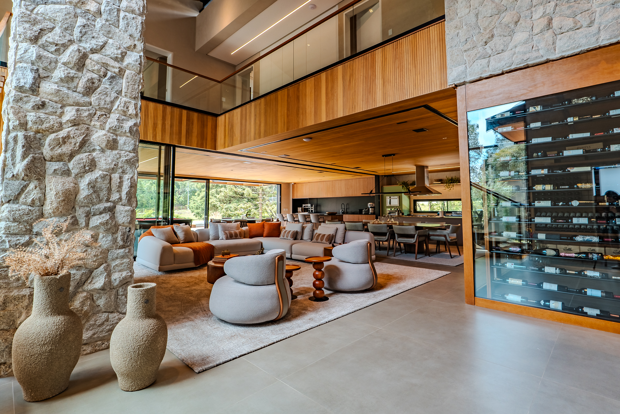 Mansão à venda no Alto do Capivari em Campos do Jordão/SP.