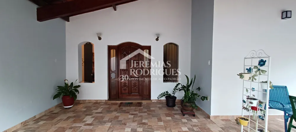 Casa com 3 dormitórios, 233 m² - Santana - Pindamonhangaba/SP