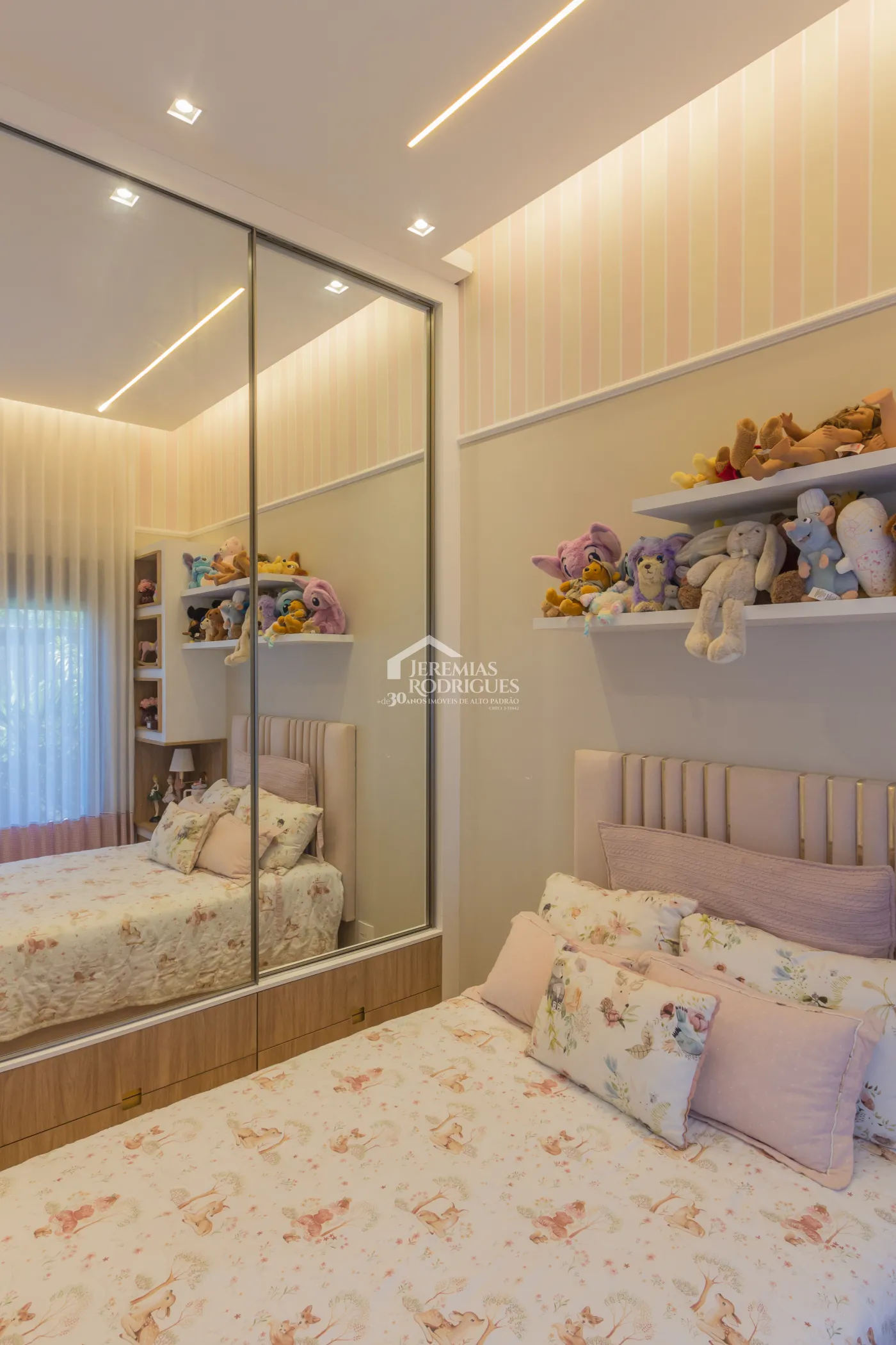 Casa à venda no Condomínio Residencial Terras de San Marco em Taubaté/SP.