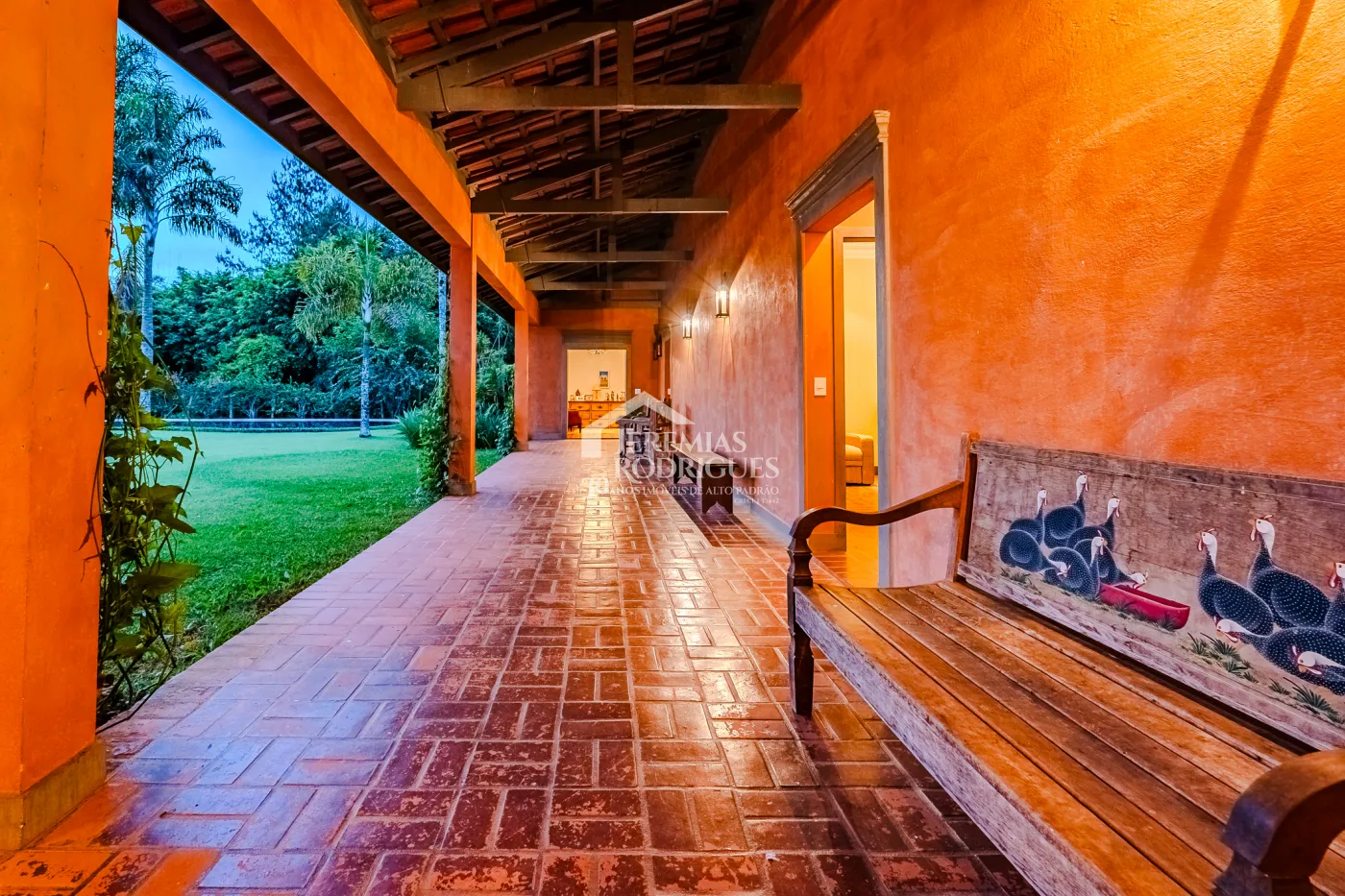 Casa à venda por R$ 6.200.000,00 - Cunha/SP