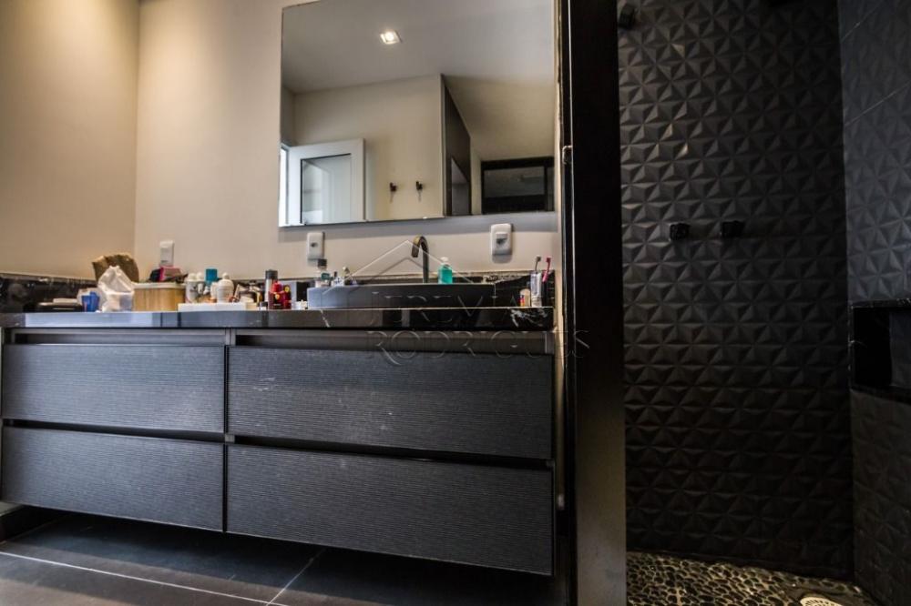 Casa à venda por R$ 2.700.000,00 - Pindamonhangaba/SP