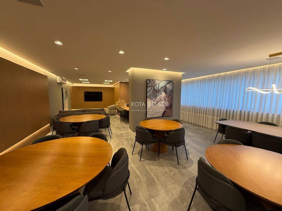 Diamond Tower Apartamento Quadra Mar 4 Suítes Meia Praia Itapema SC
