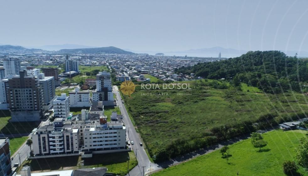 Solarium Apartamento com 1 Suíte na Cidade Universitária Pedra Branca Palhoça SC — foto 5