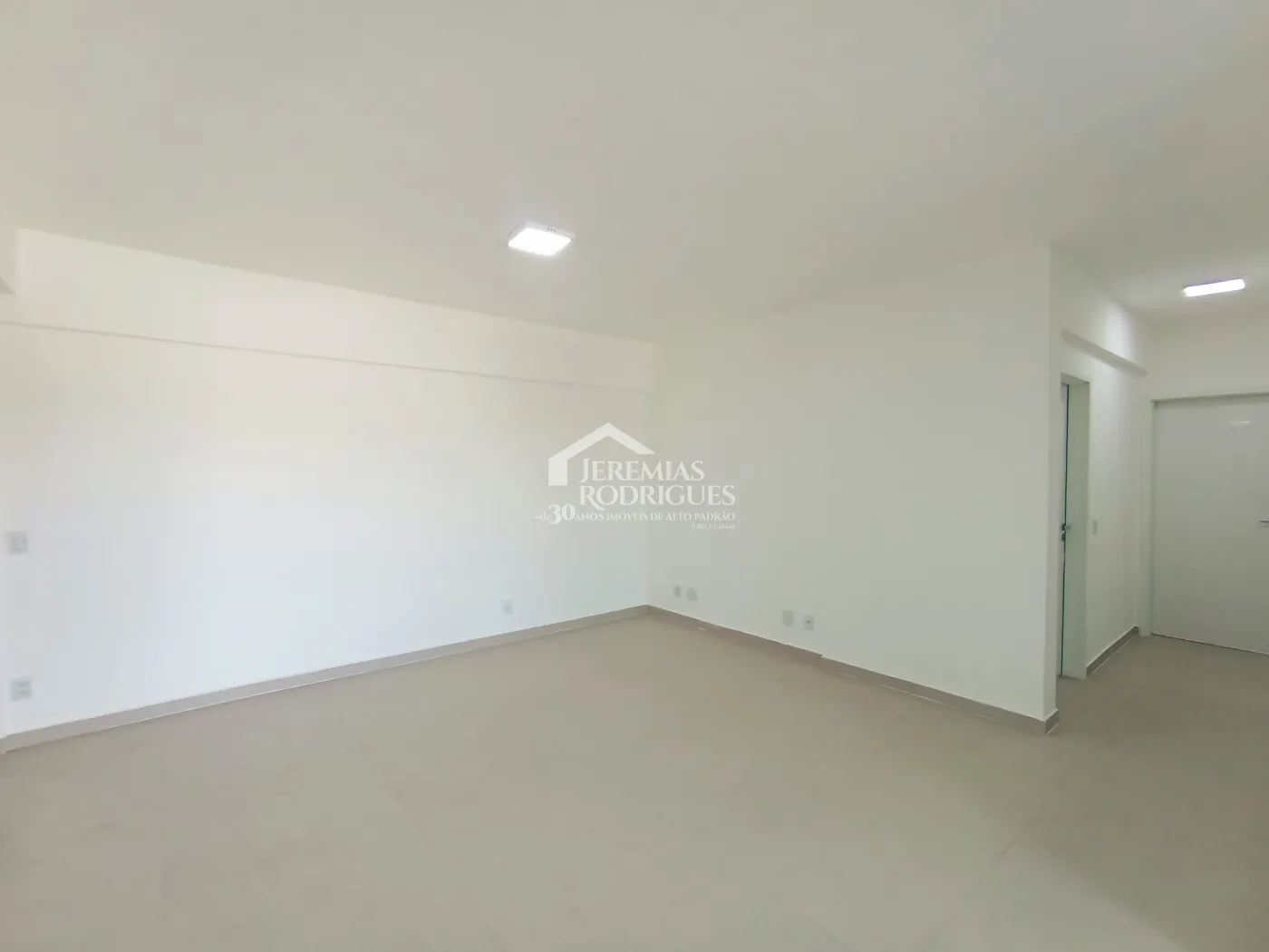 Apartamento à venda com 3 dormitórios, 119 m² no Edifício Residencial Elegance em Taubaté/SP.