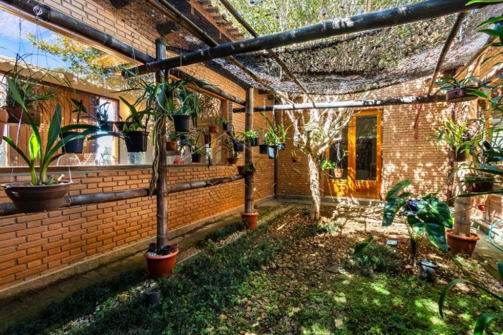 Sítio com 7 quartos, 38 hectares - Cachoeira Grande - Lagoinha/SP