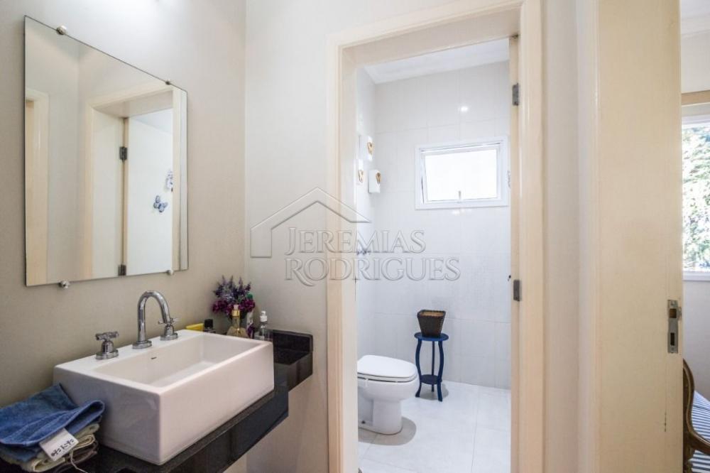 Casa à venda no Condomínio Colonial Village I em Pindamonhangaba/SP