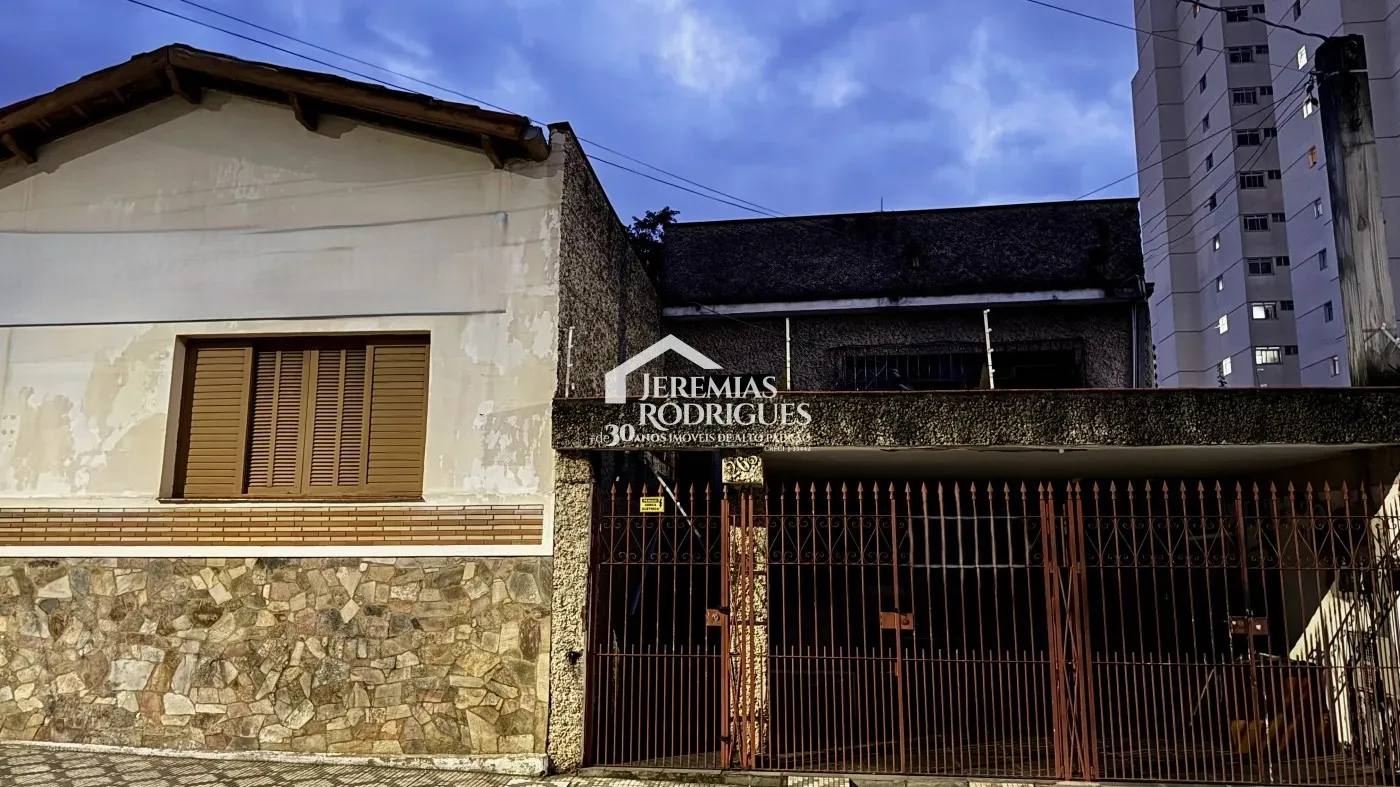 Área comercial para venda no Centro em Taubaté/SP