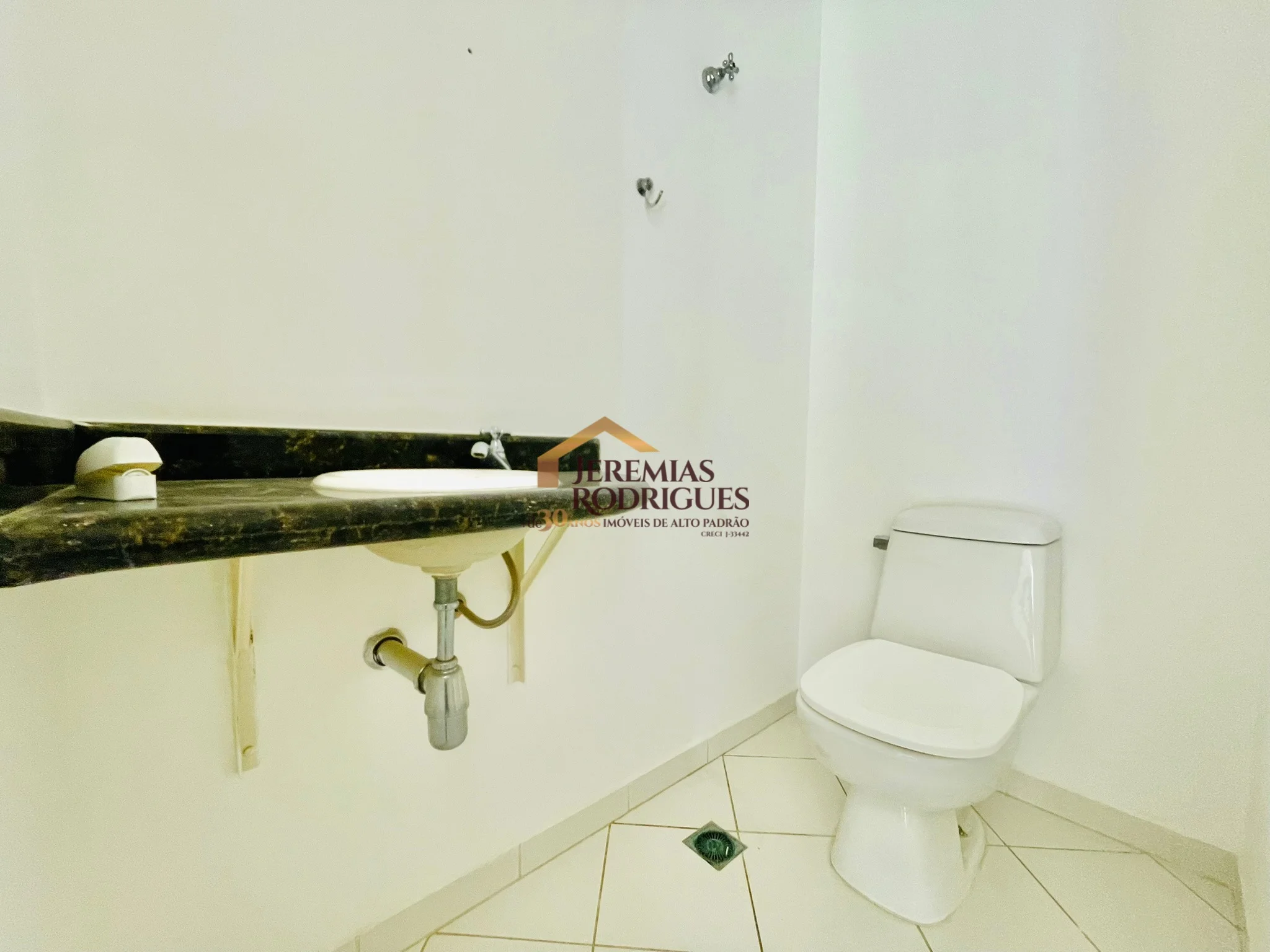 Apartamento Duplex para venda e locação no Condomínio Lumiere em Taubaté/SP. — foto 49