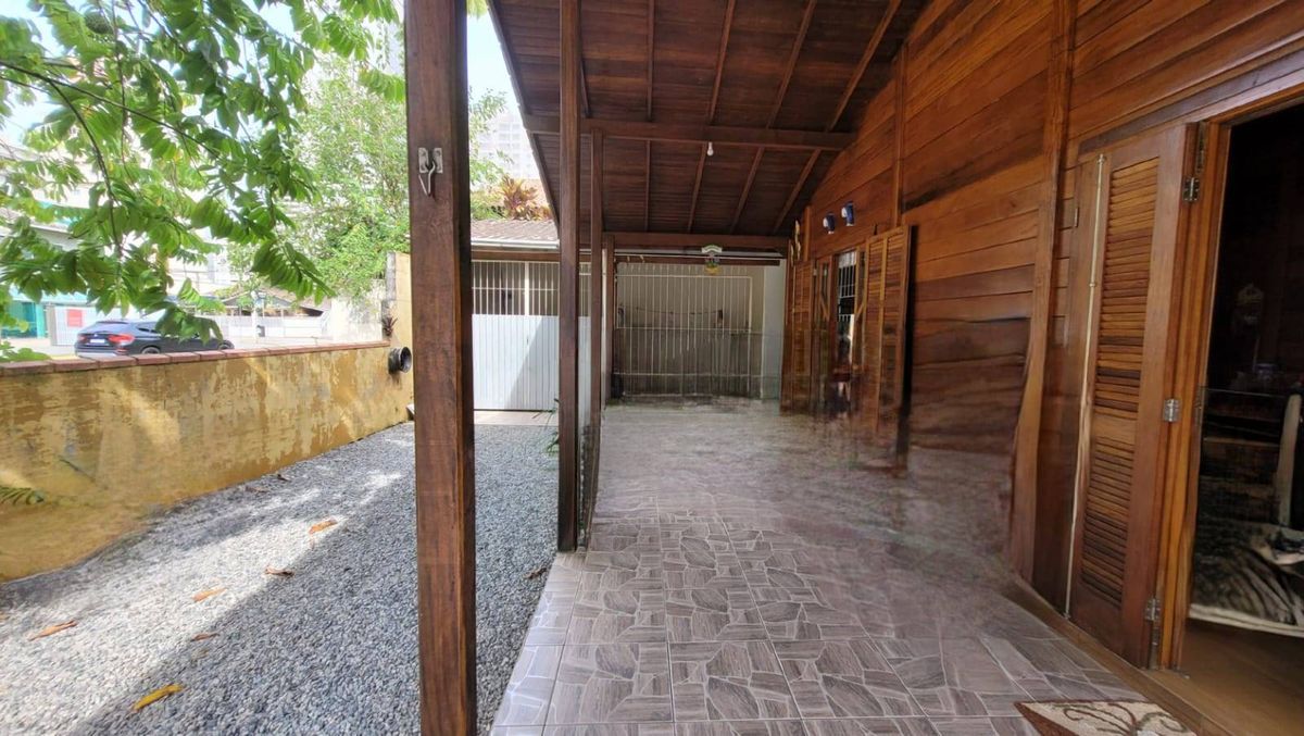 Casa 2 quartos Meia Praia Itapema SC — foto 3