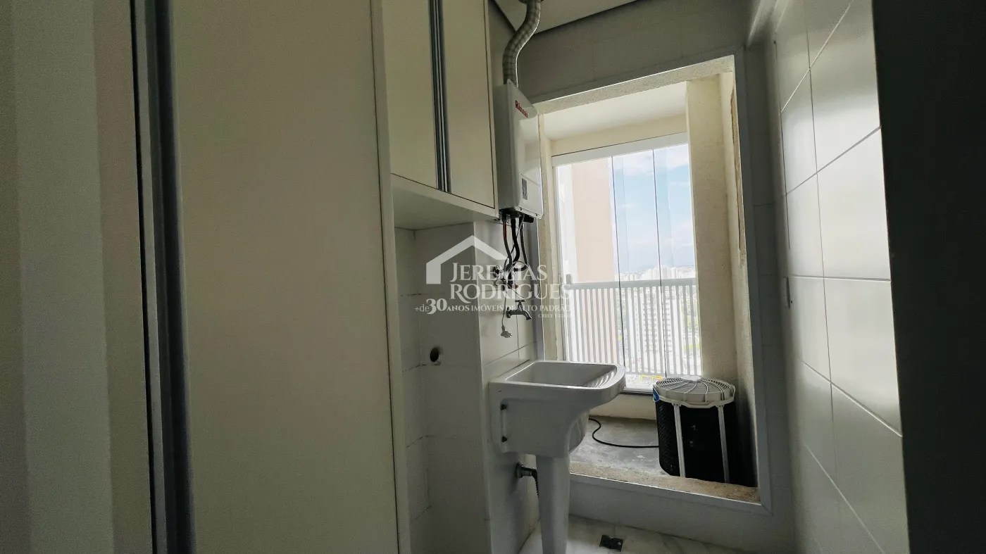 Apartamento para venda com 3 suítes no Edifício Vert Residence em Taubaté/SP