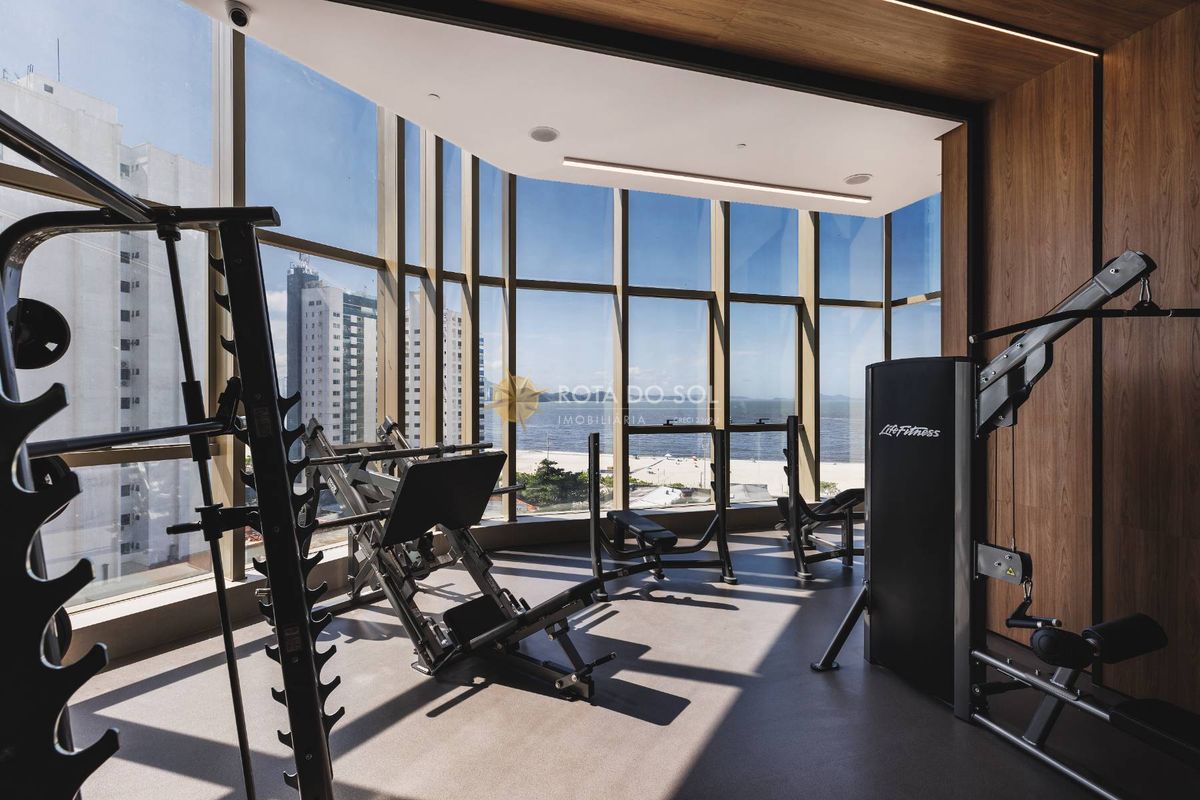 Yachthouse Apartamento Alto Padrão 4 Suítes no Centro de Balneário Camboriú SC
