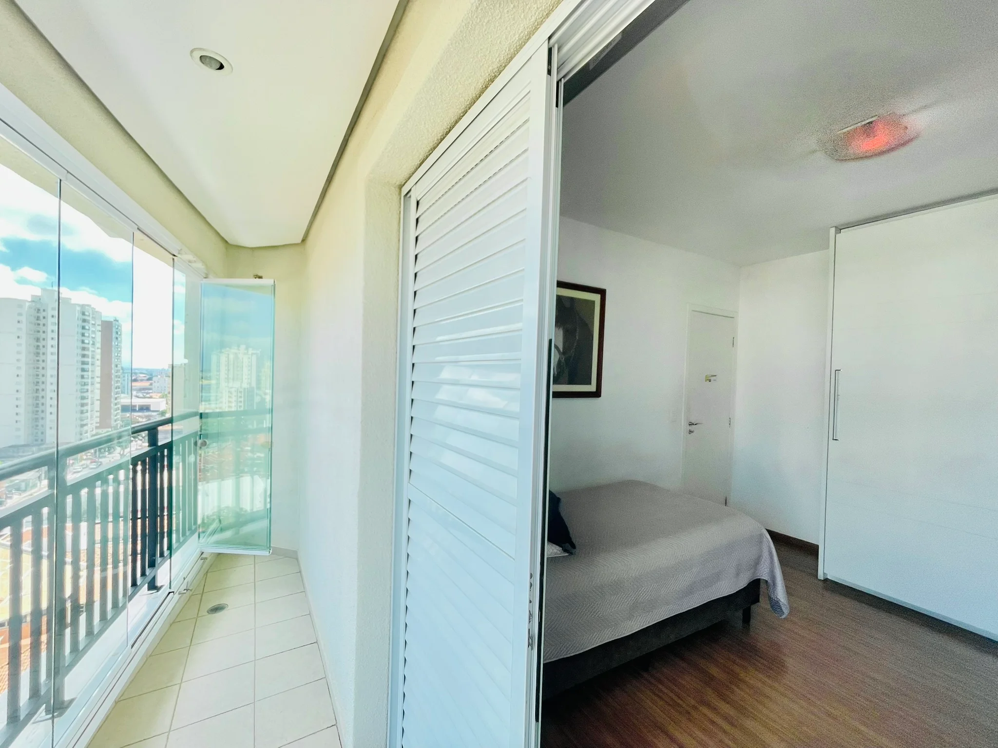 Cobertura duplex à venda no Edifício San Paolo em Taubaté/SP. 