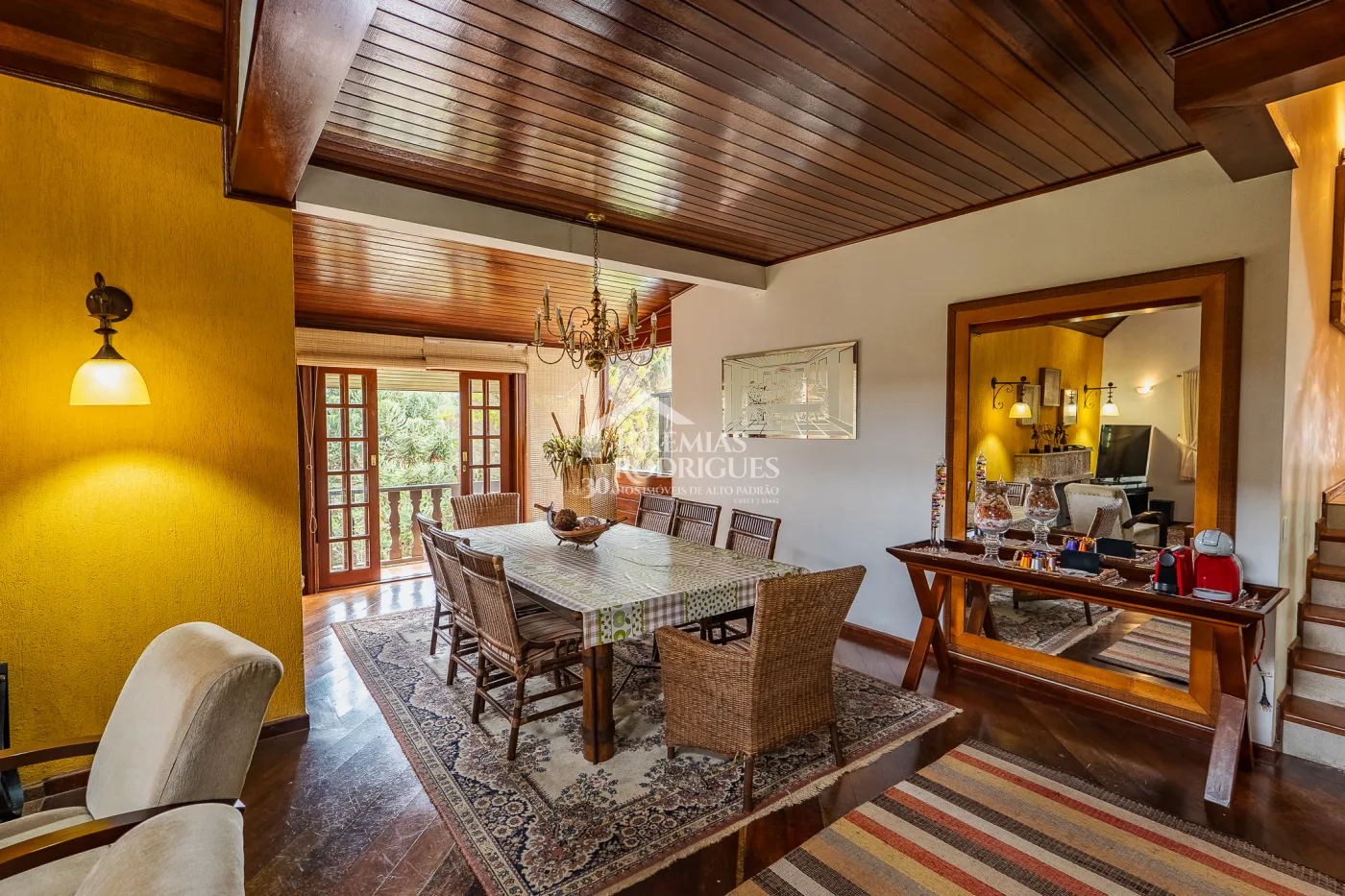 Casa com 4 dormitórios, 450 m² - Atalaia - Campos do Jordão/SP