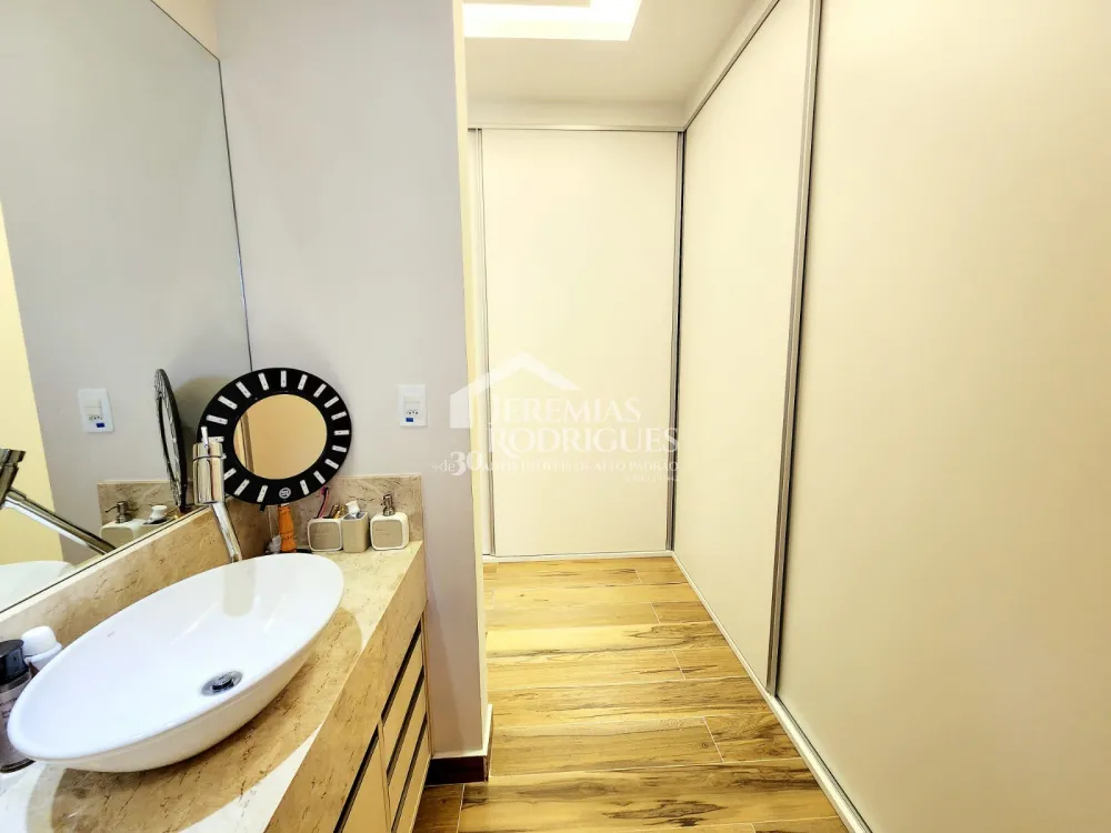 Casa com 3 quartos, 252 m² - Condomínio Ouro Ville - Taubaté/SP