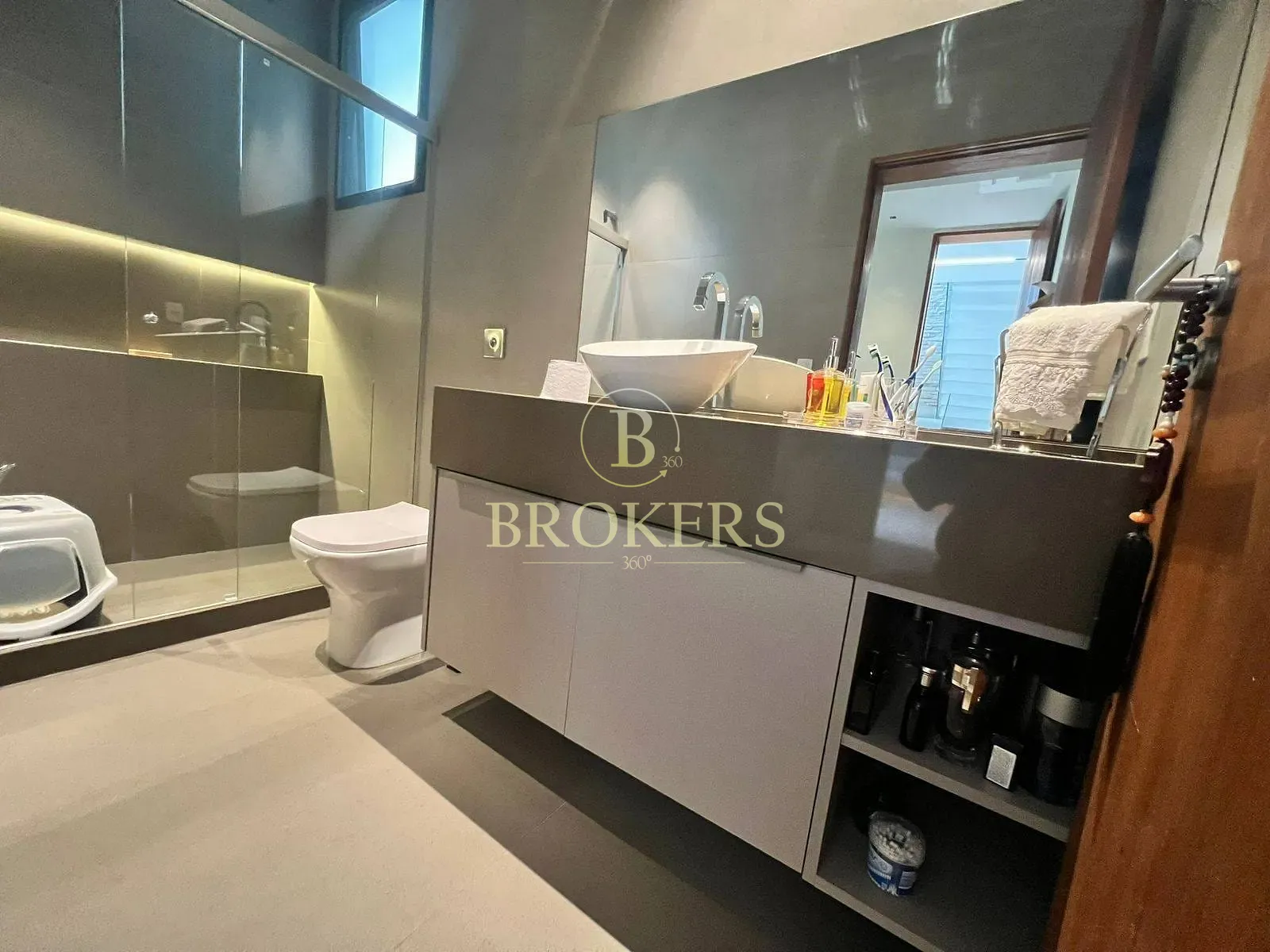 Moderna e sofisticada: Casa triplex no Alphaville com elevador, 5 suítes e terraço panorâmico por R — foto 43