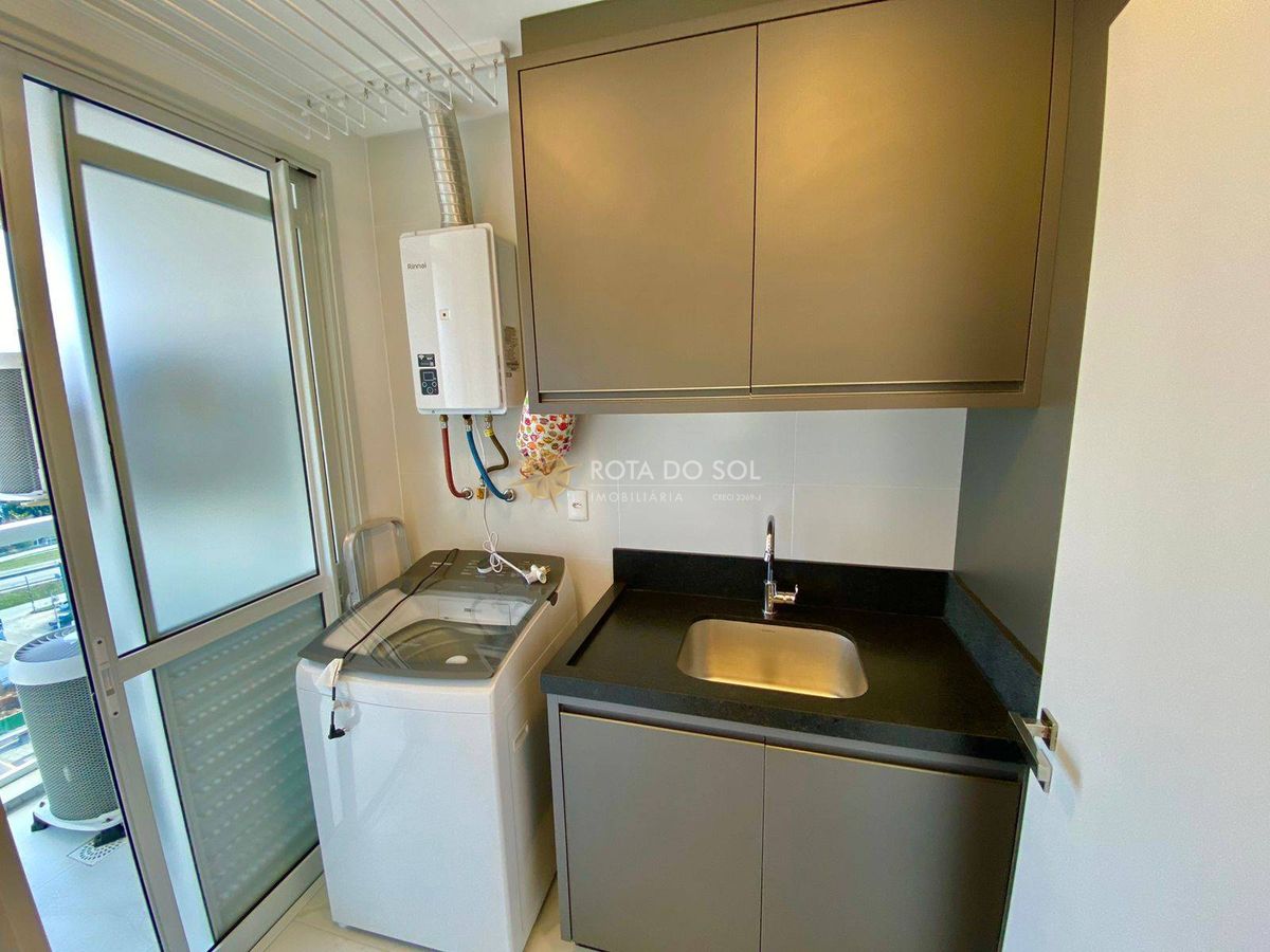 Le Premier Apartamento 3 Suítes no Centro de Itapema
