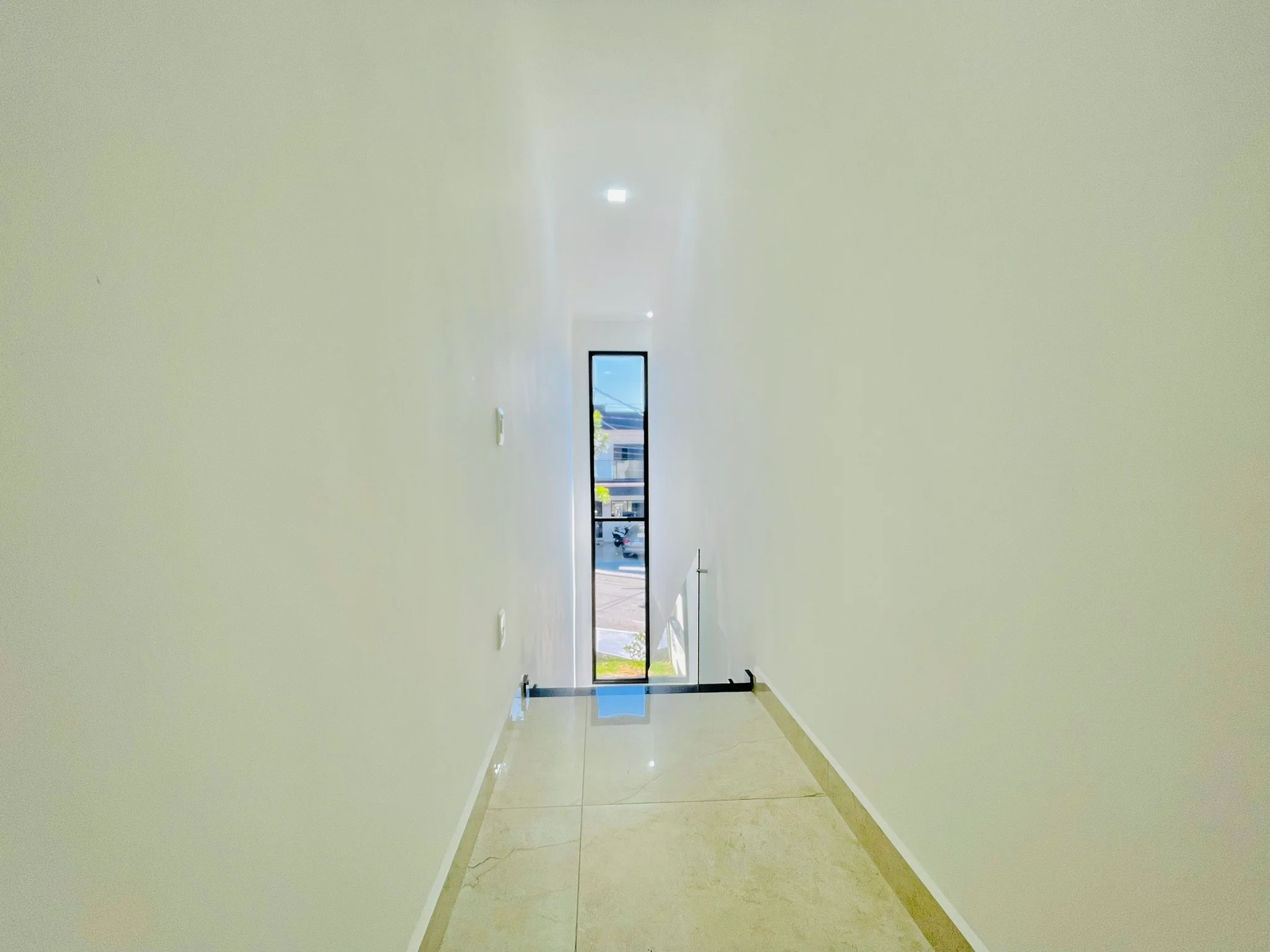 Casa com 3 dormitórios à venda no Condomínio Recanto Tropical em Taubaté/SP.